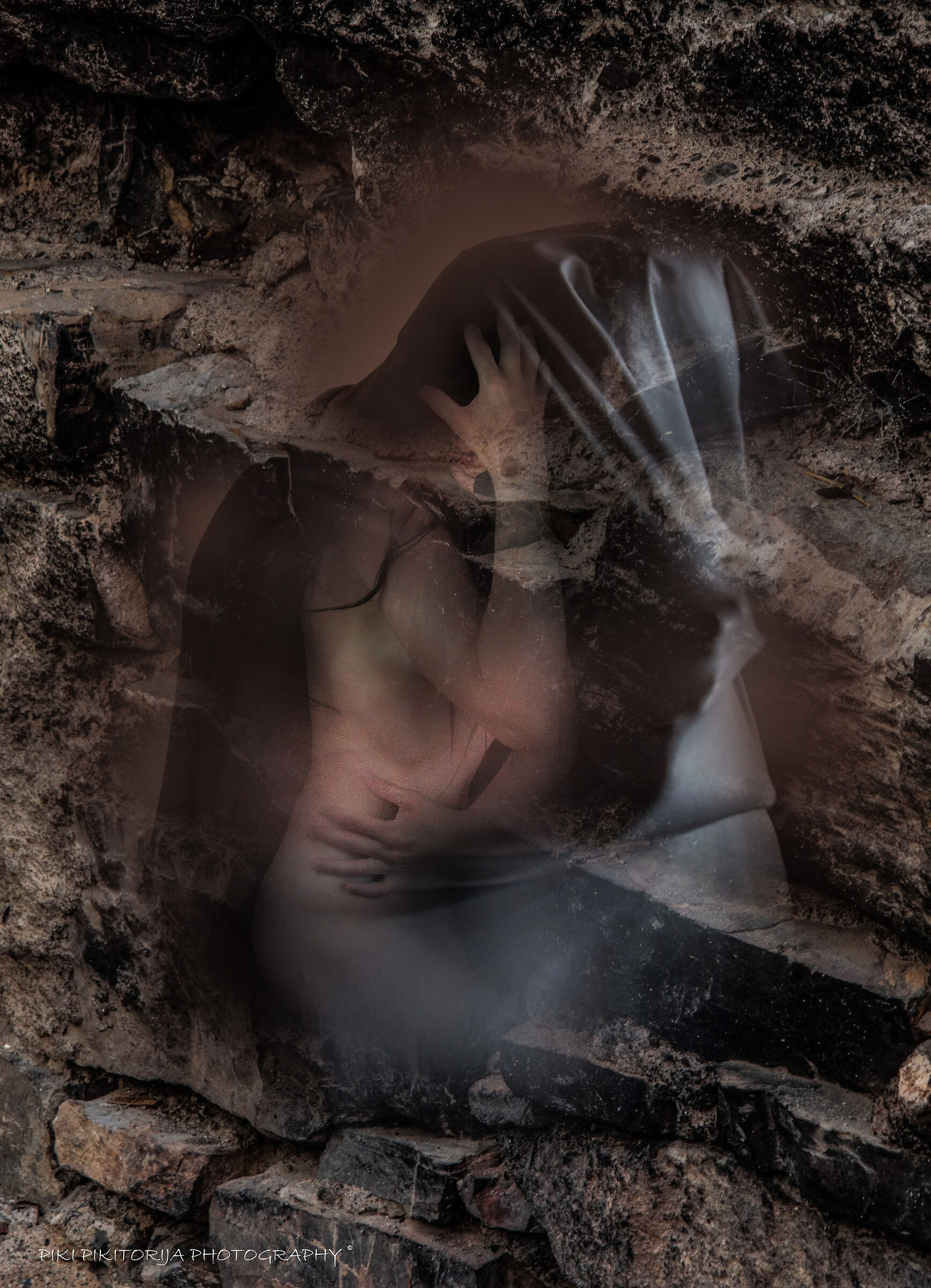 Break out the pain on this earth.