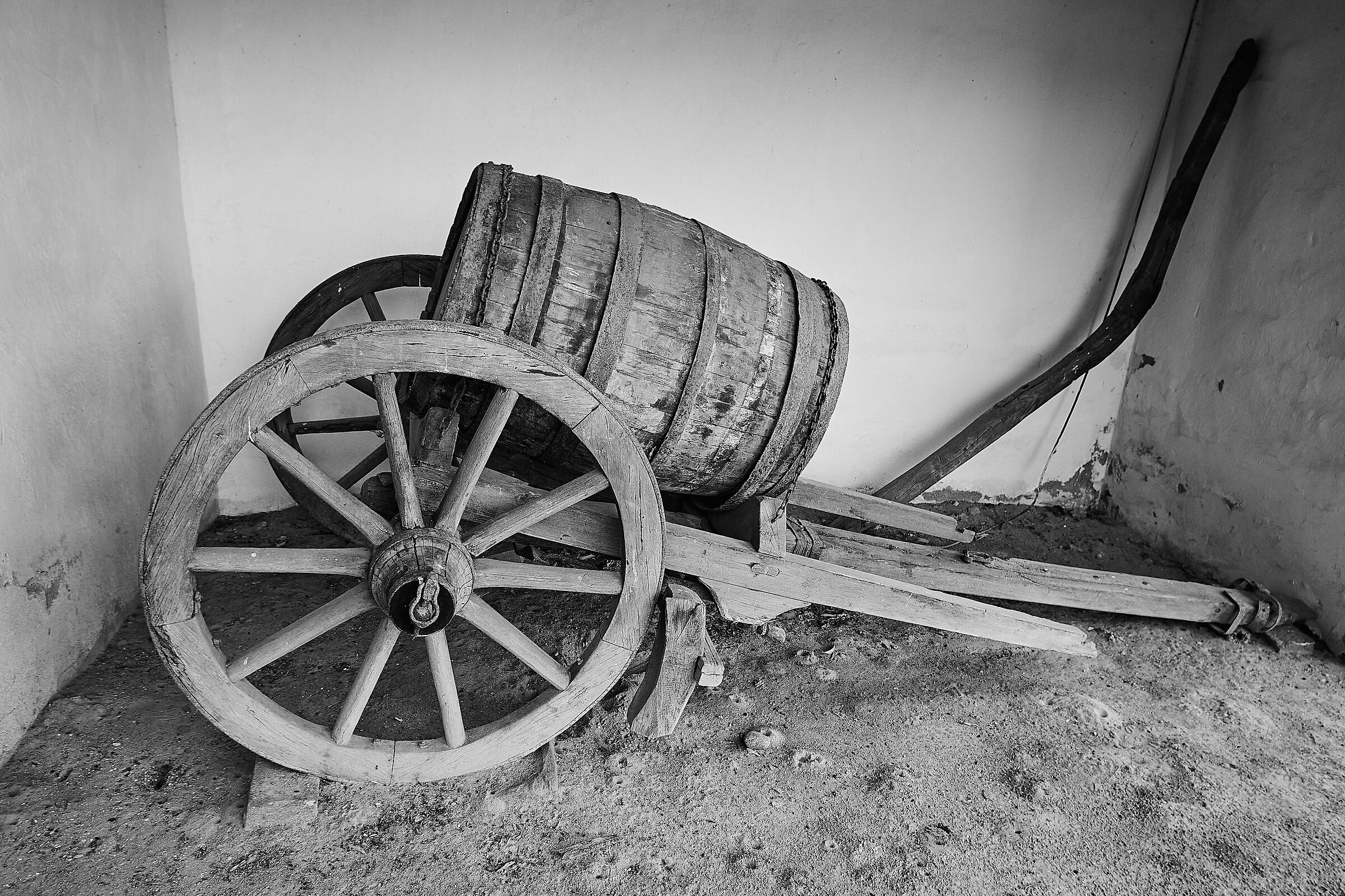 Cart with barrel