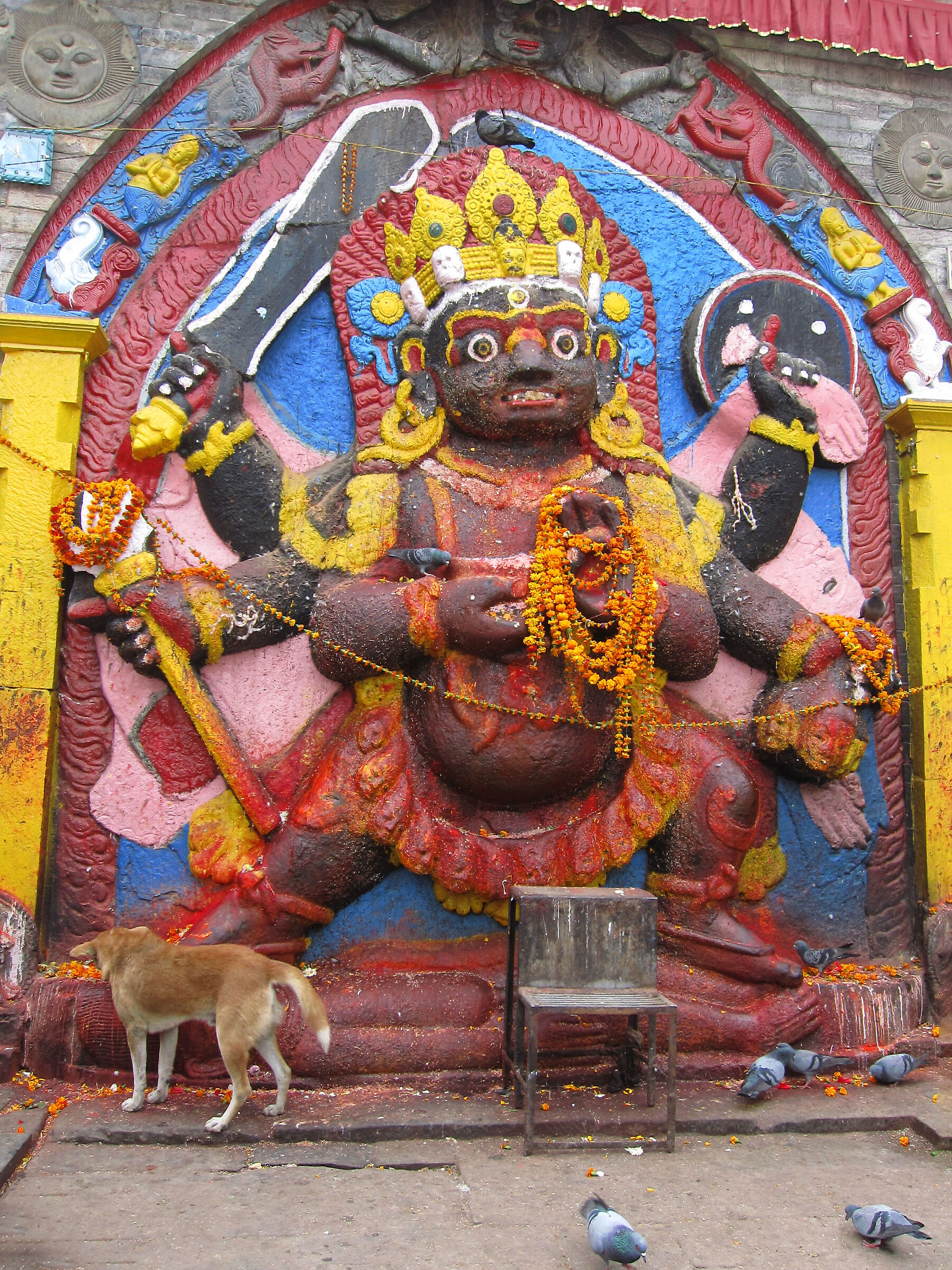 statua di Kala Bhairava