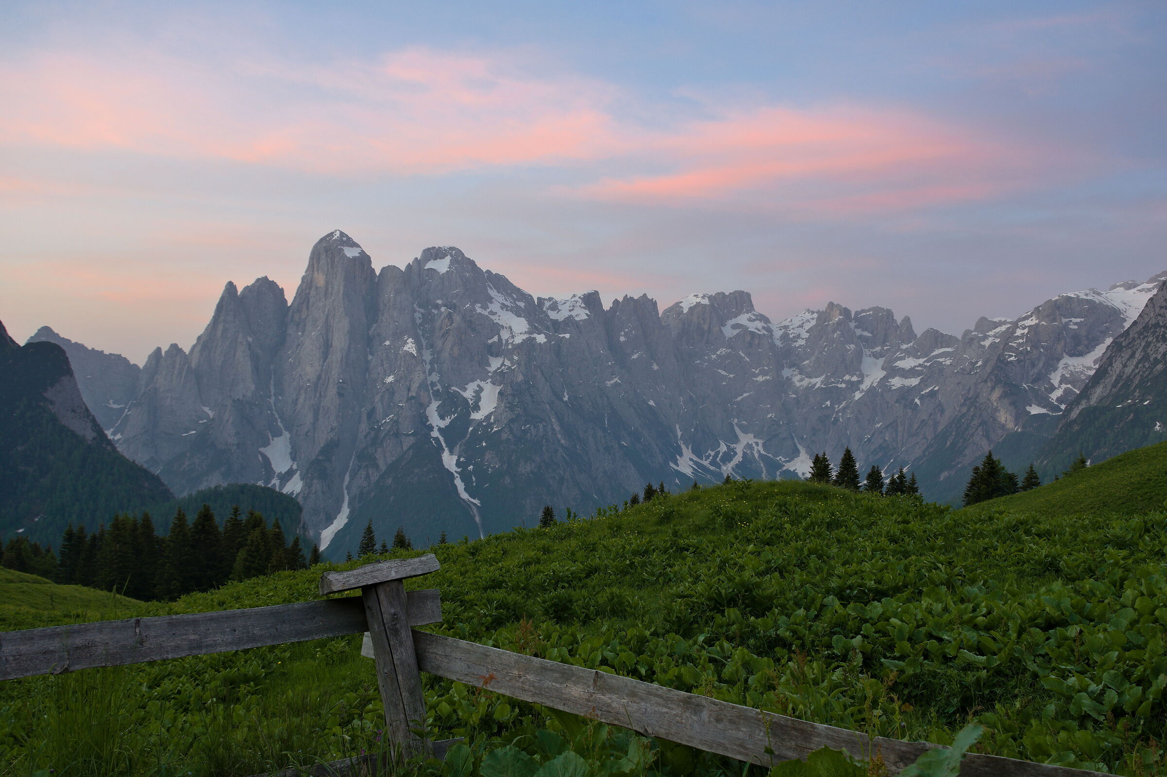 Alba sul Monte Agner