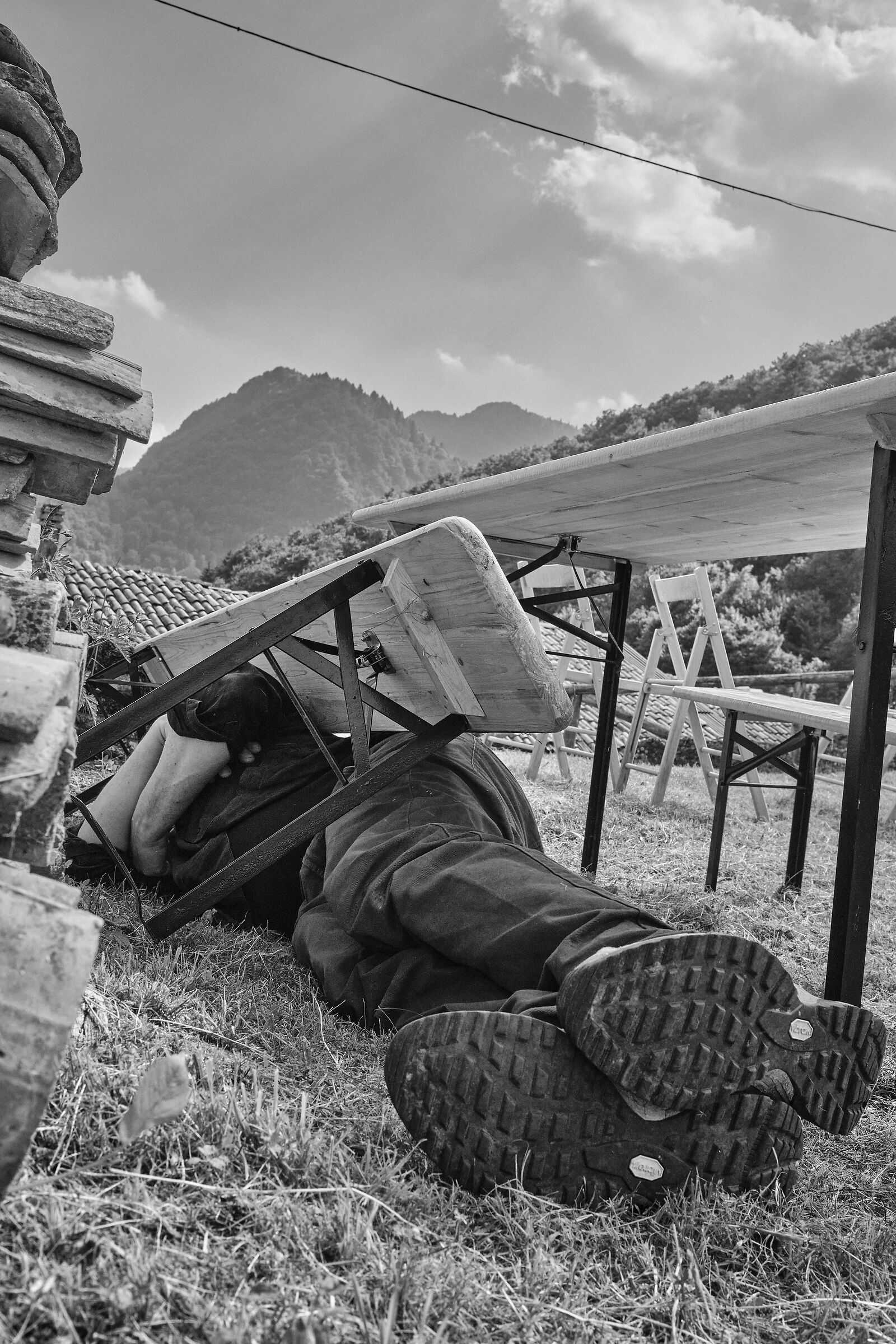 the uncomfortable siesta