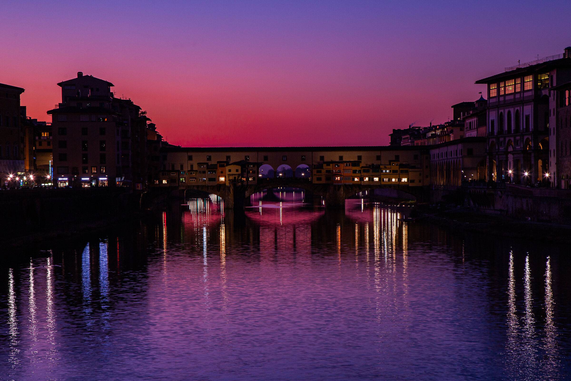Crepuscolo sull'Arno