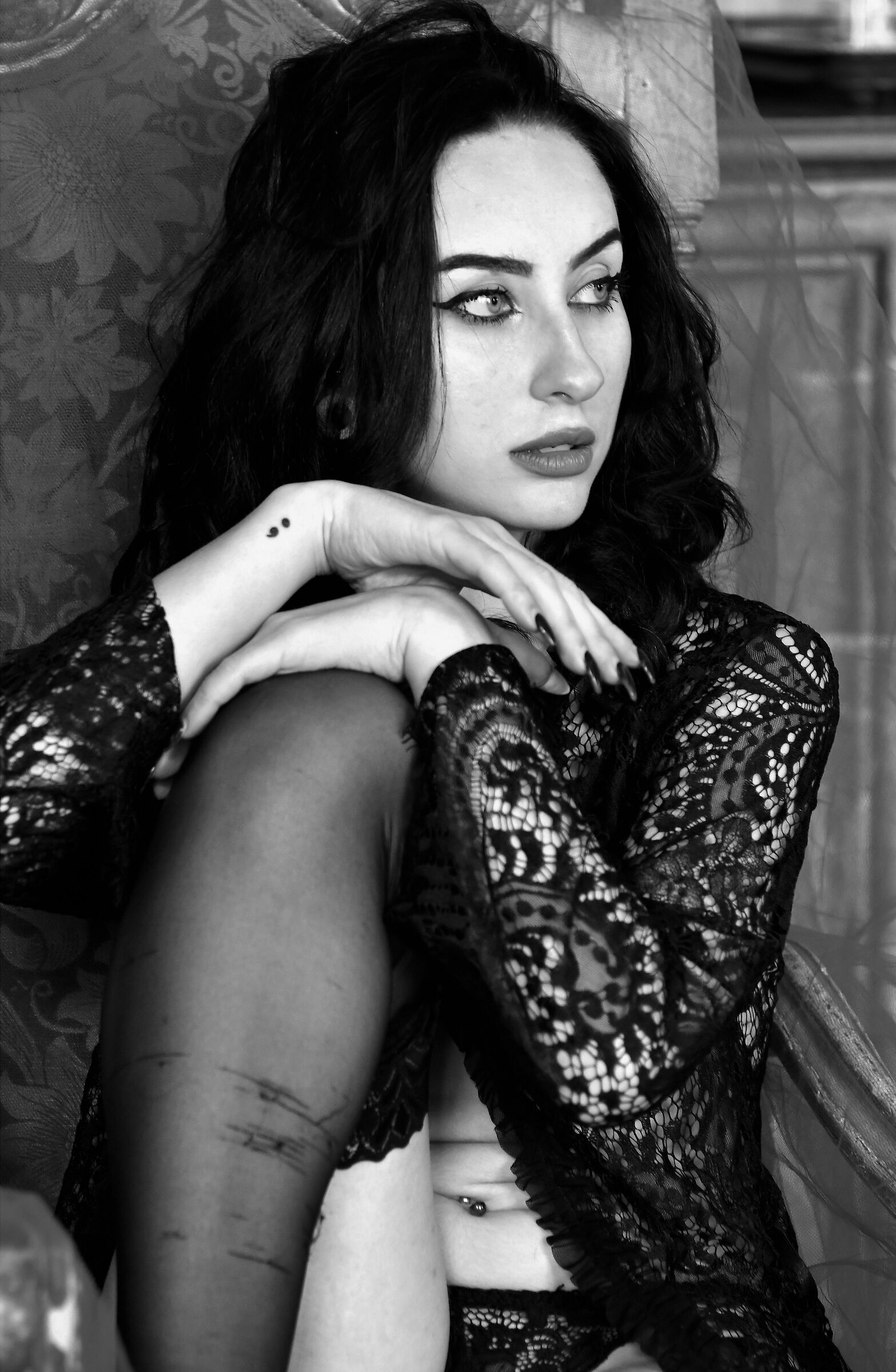 . . . ma vedi tu  . . . ! ! !