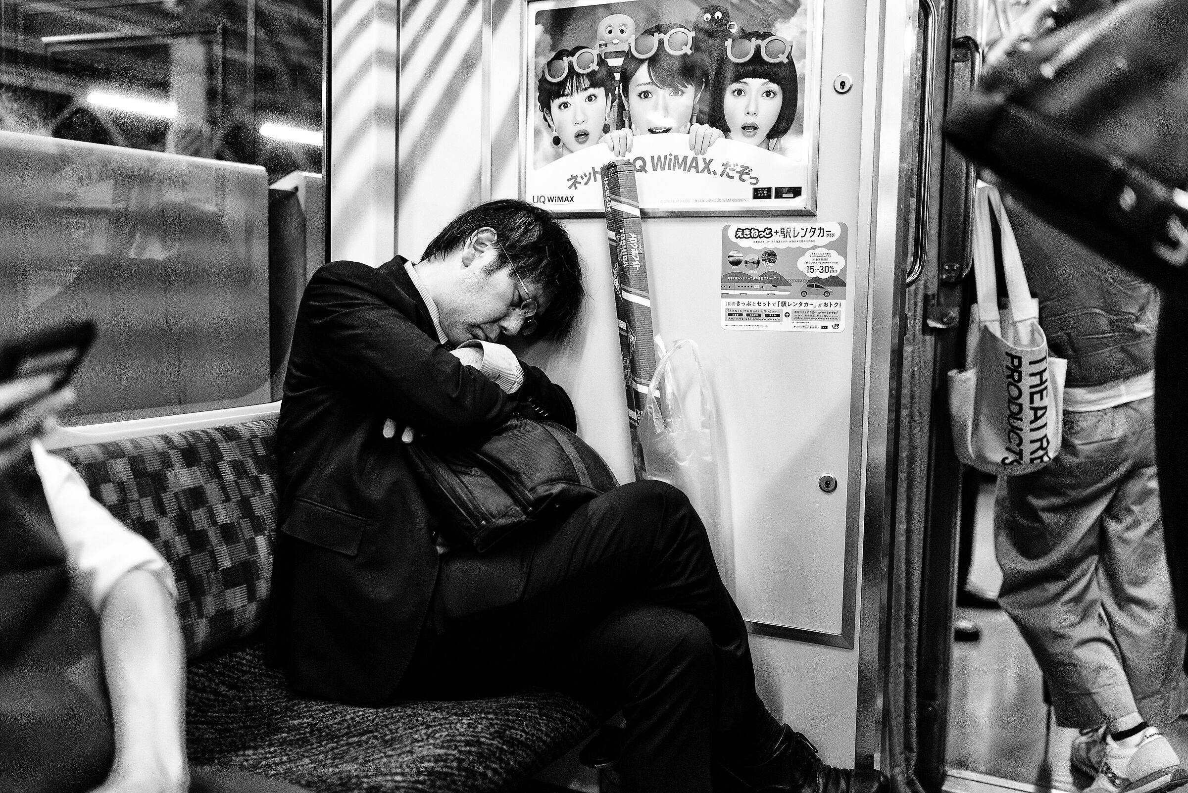 Can you give me an eye?