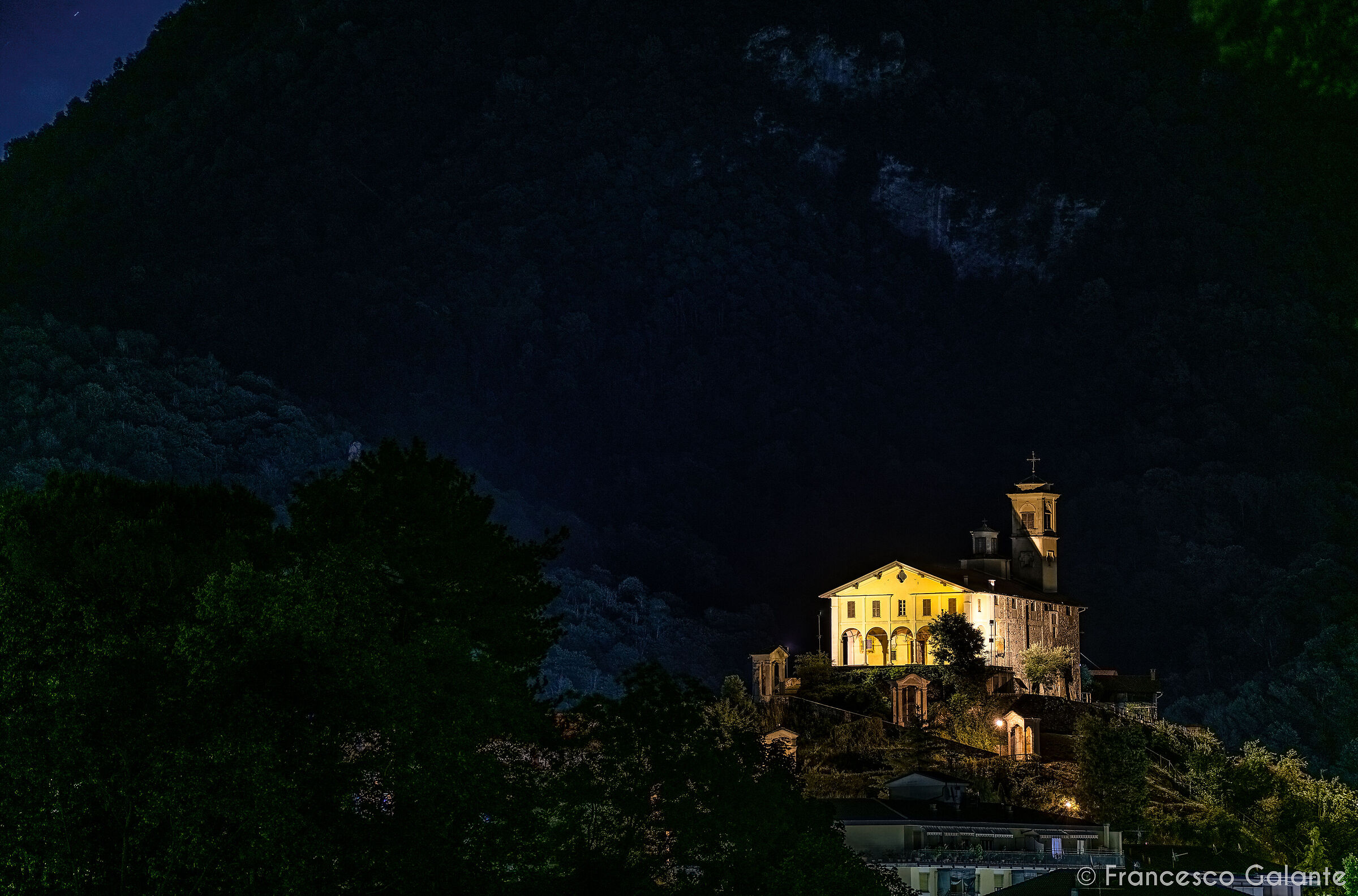 Sanctuary of Sant'Anna di Montrigone - Borgosesia 2