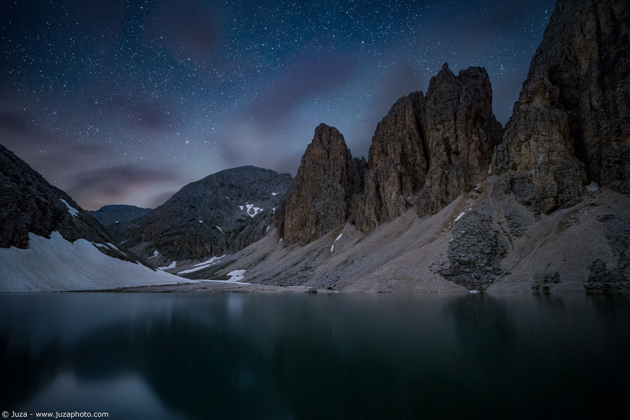 Starry on Lake Antermoia