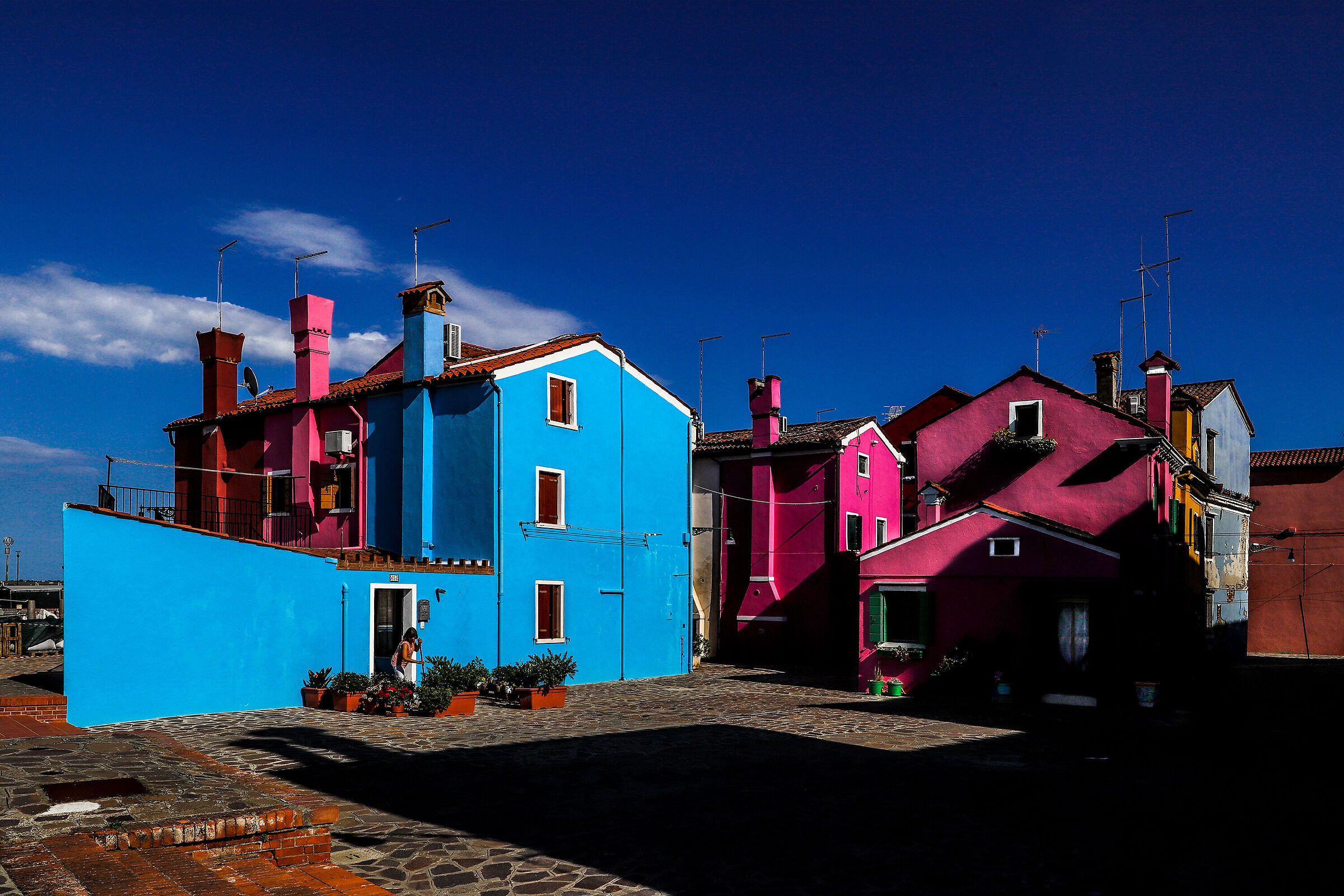 Case, Colori, Contrasti ed Ombre= Burano