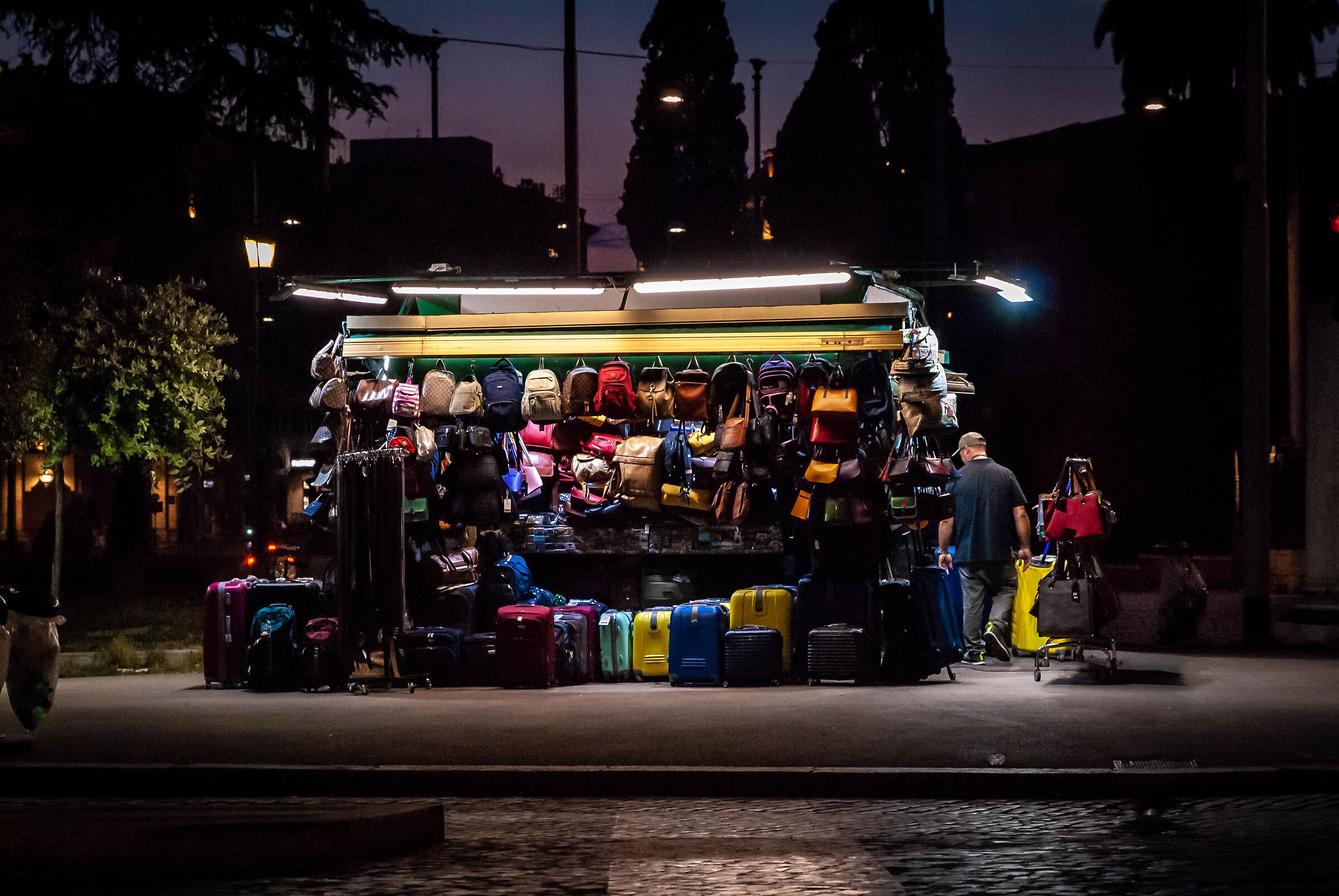 Venditore su strada, Roma