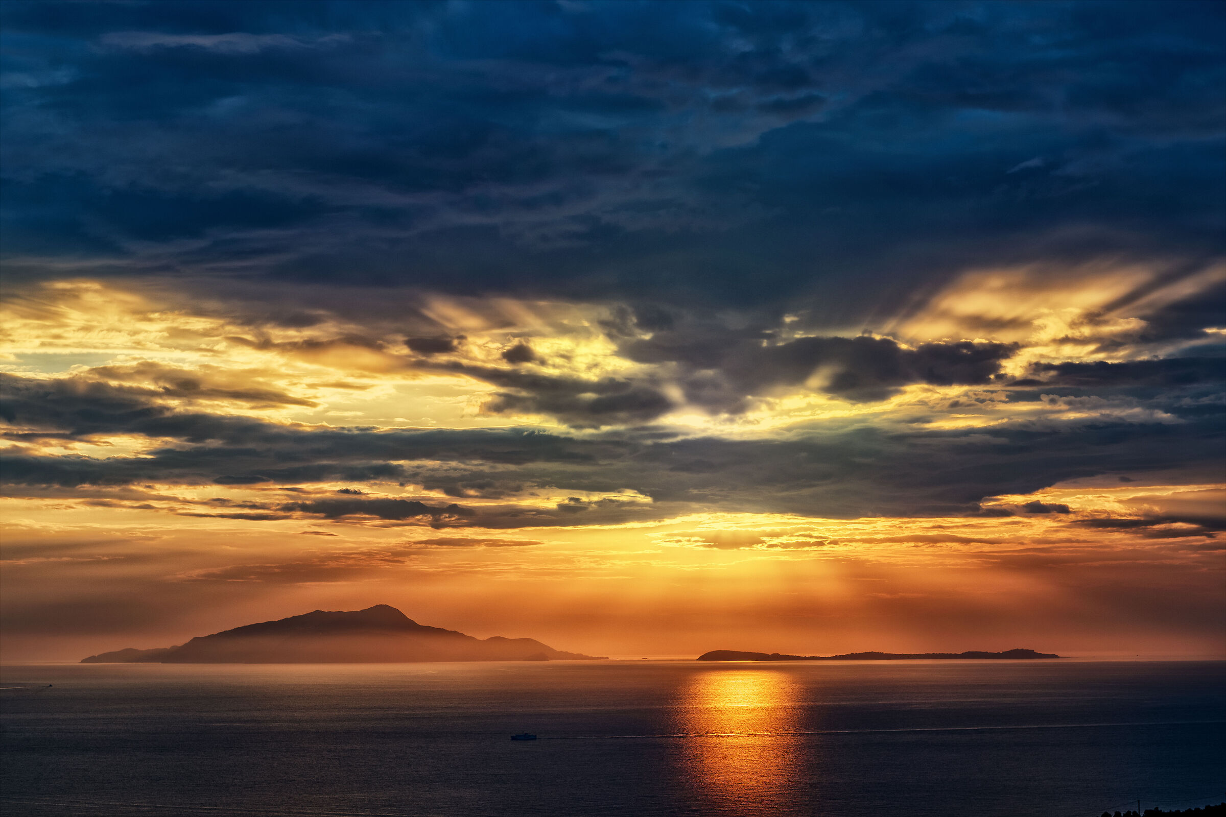 Osservare oltre il confine sempre...