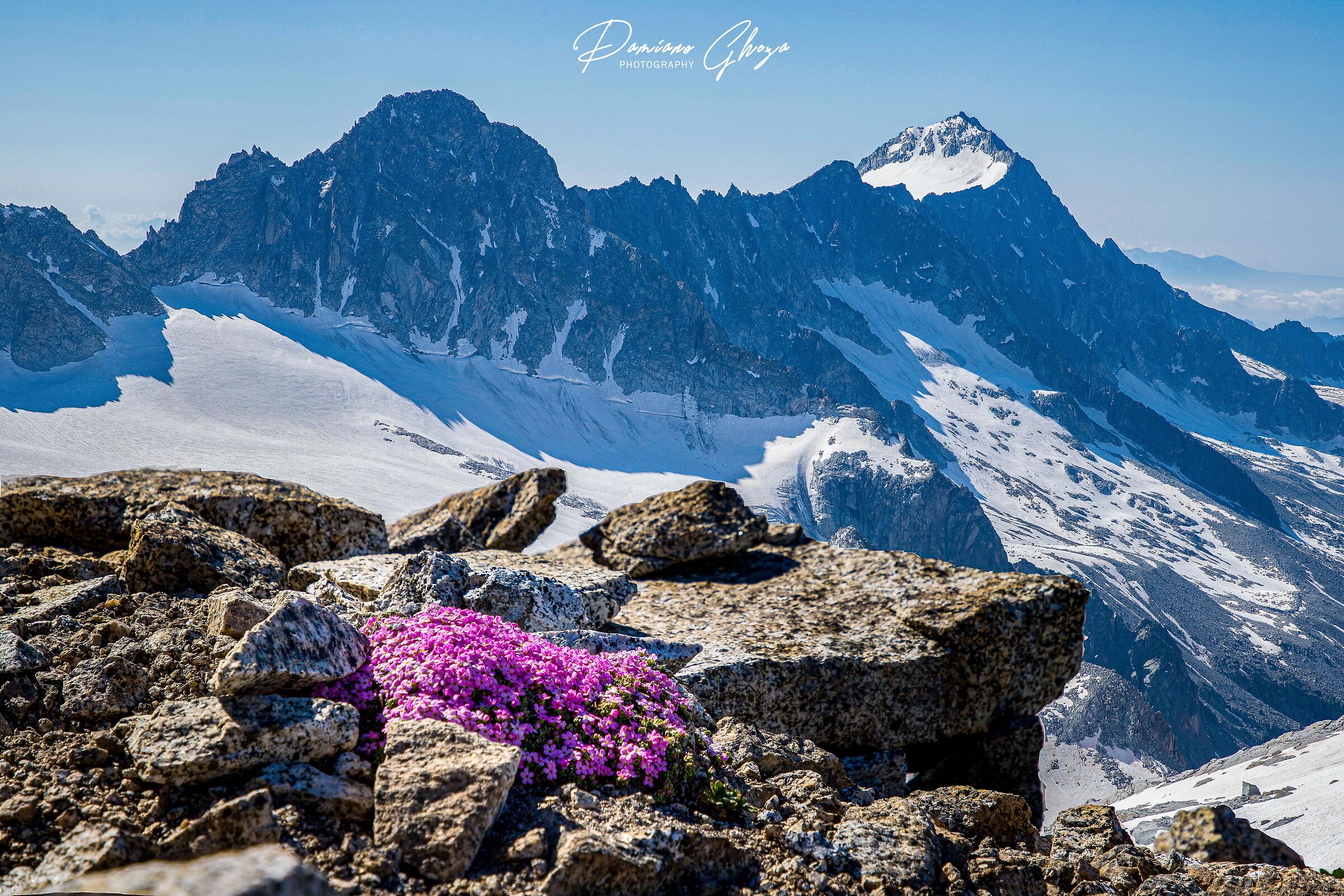 E' dura spiegare le montagne a chi vede solo sassi
