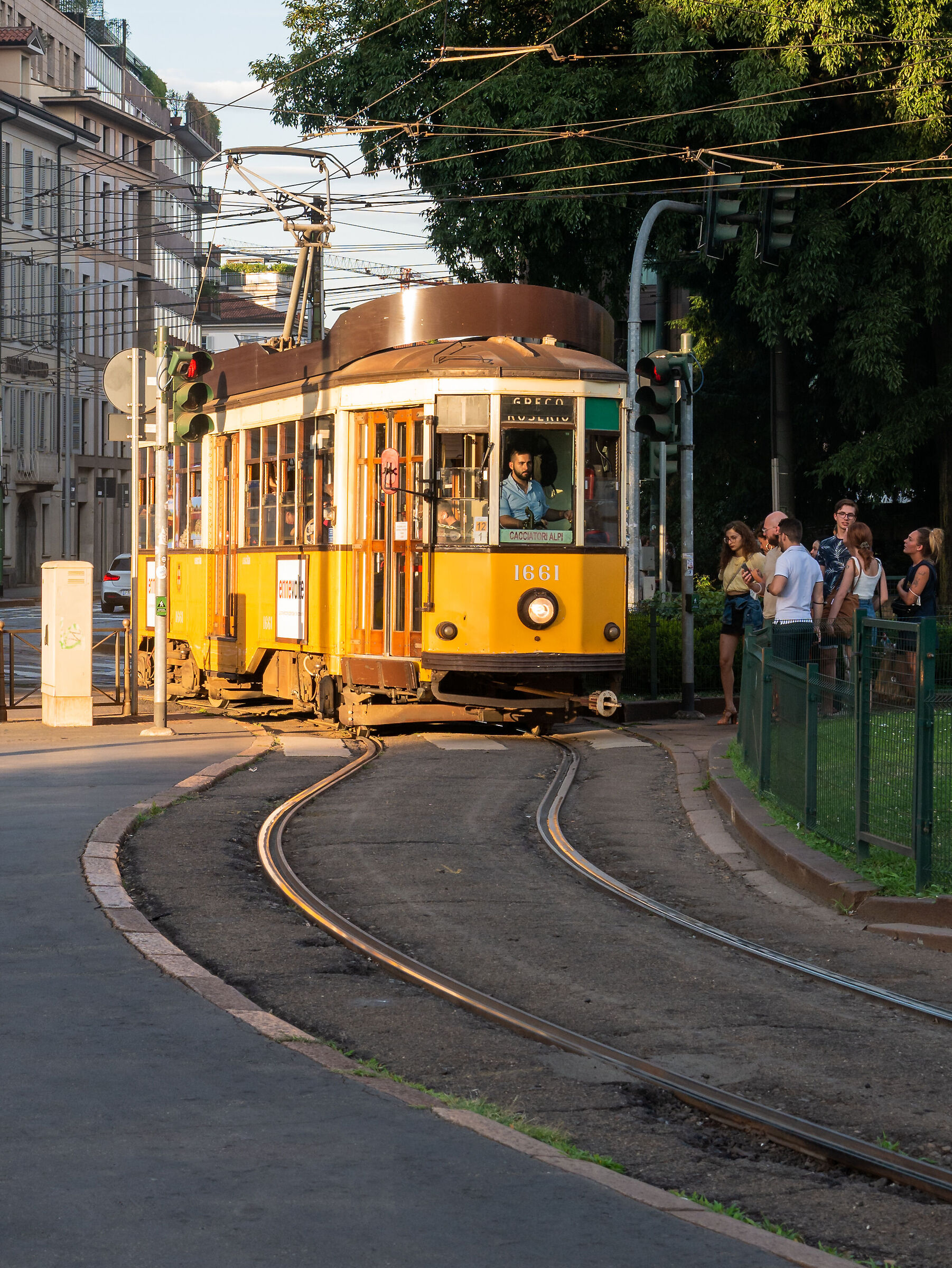 Piazza Cairoli - Milan