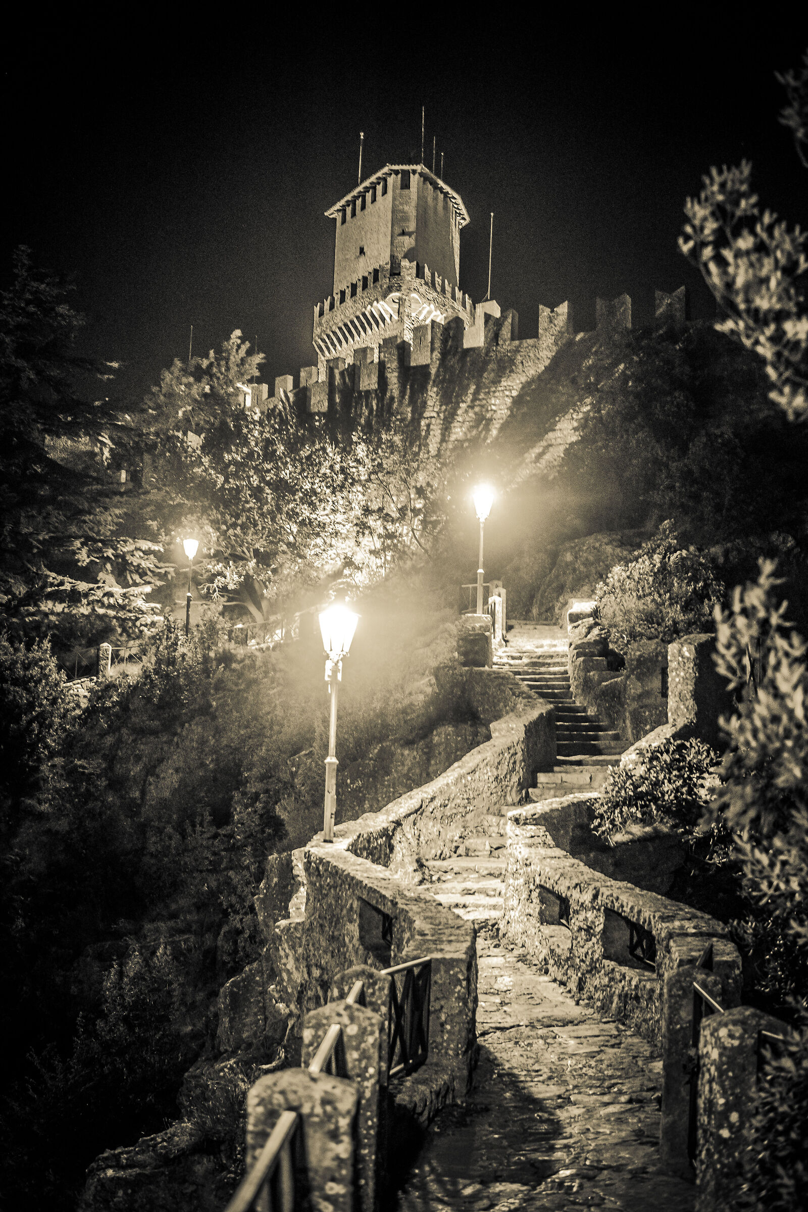 San Marino by night