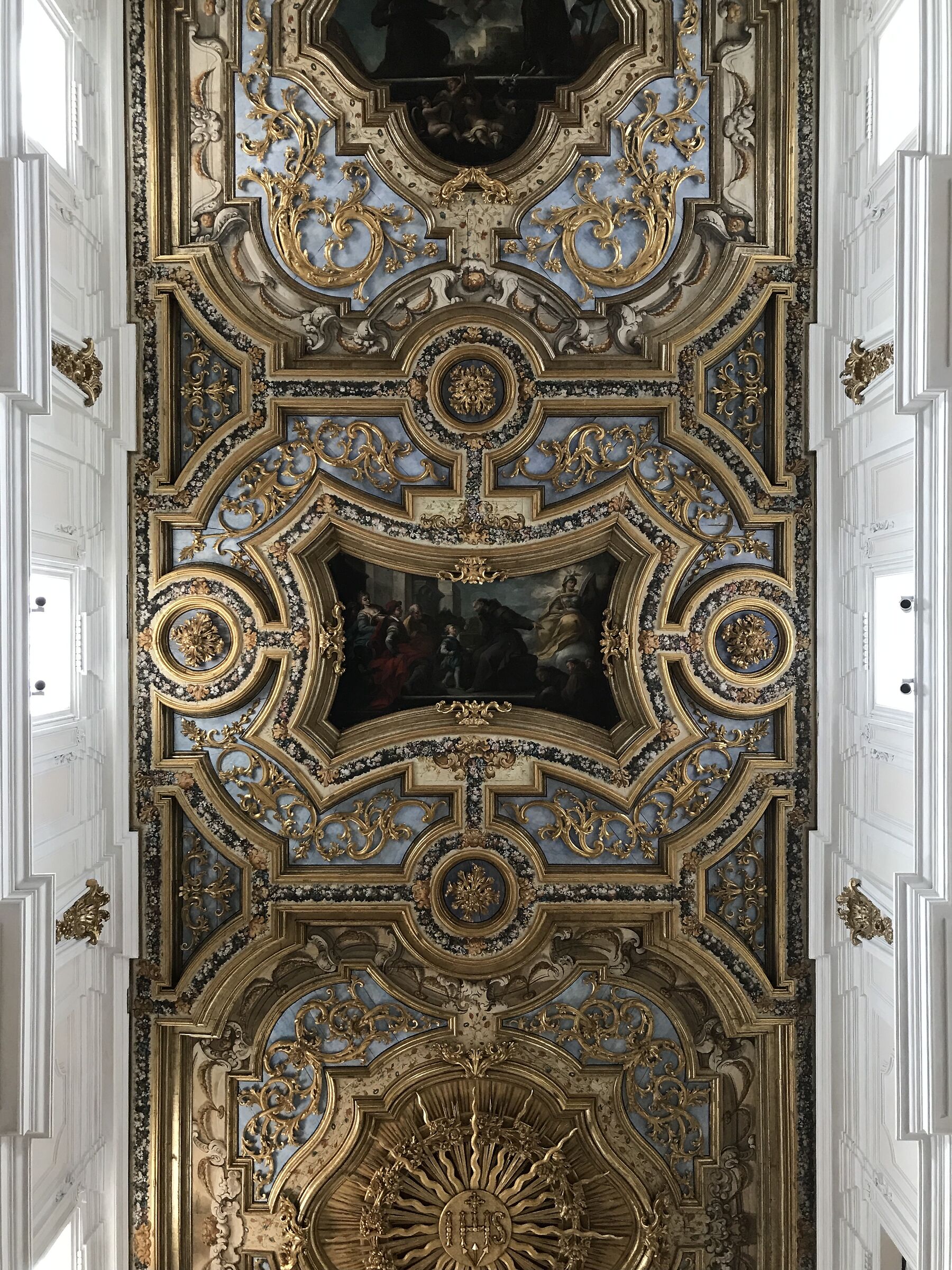 Basilica of Santa Maria di Collemaggio, detail