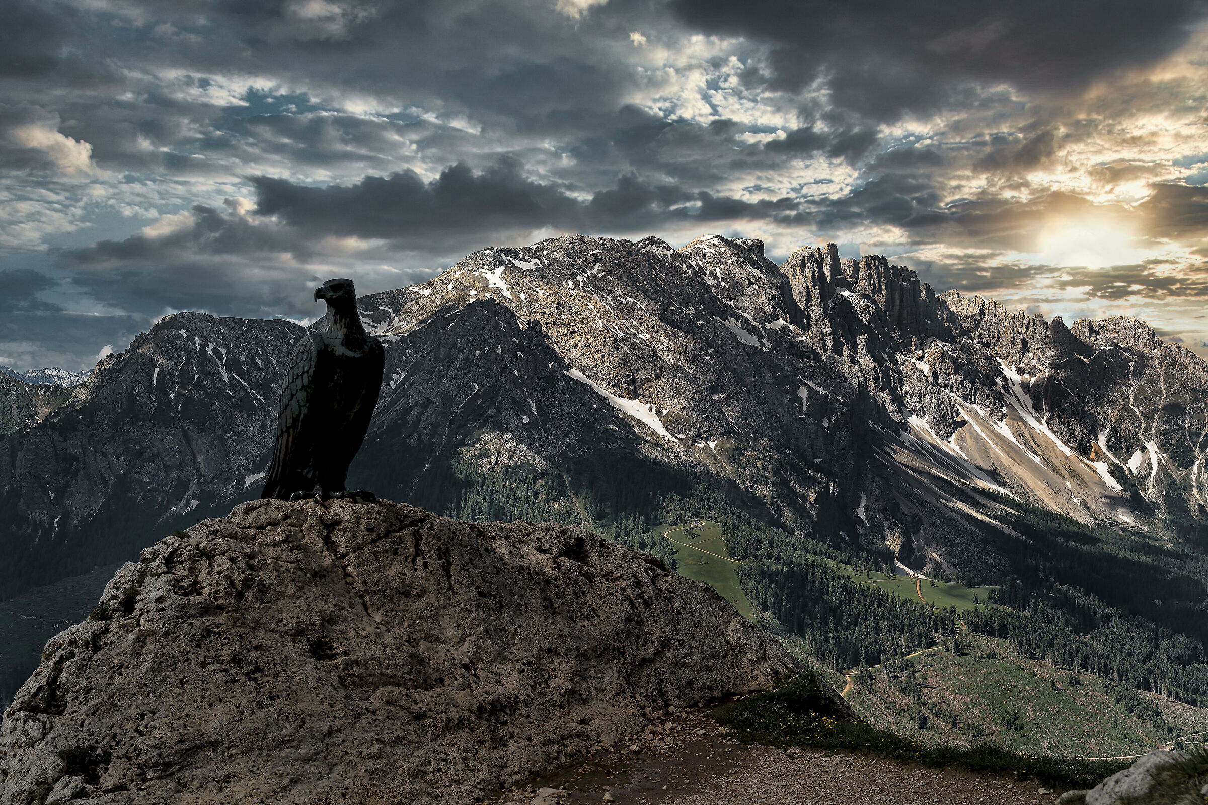 Monument to Theodor Christomannos