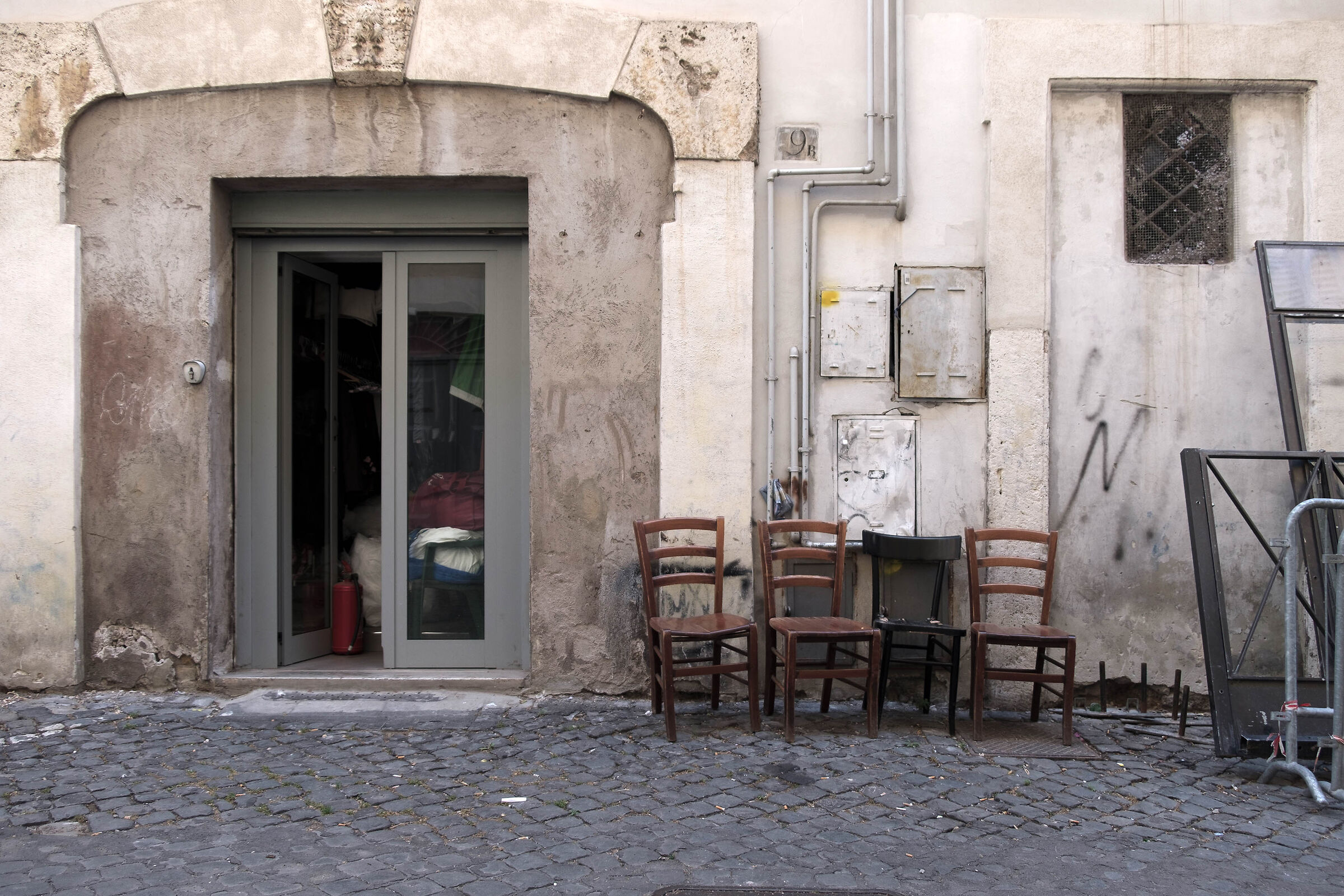 The shop of the junkyman