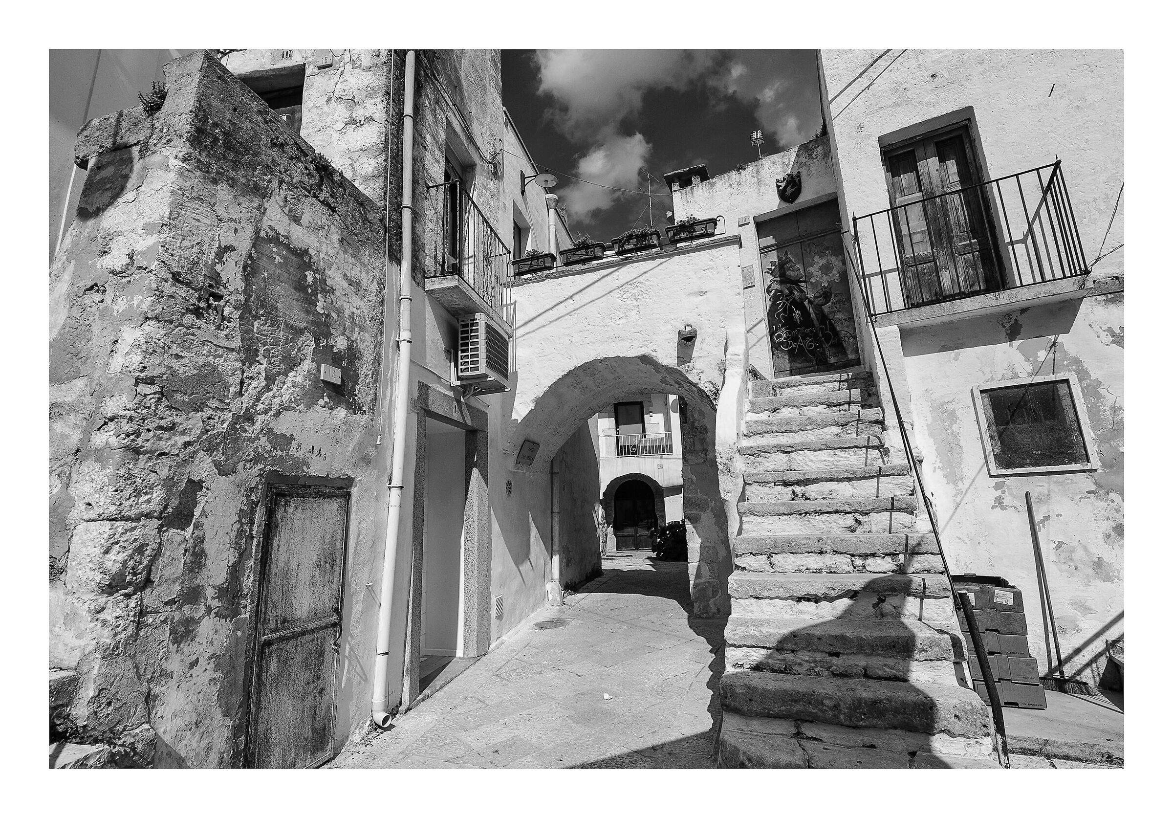 Gioia del Colle (Ba)-The alleys of the Historic Center