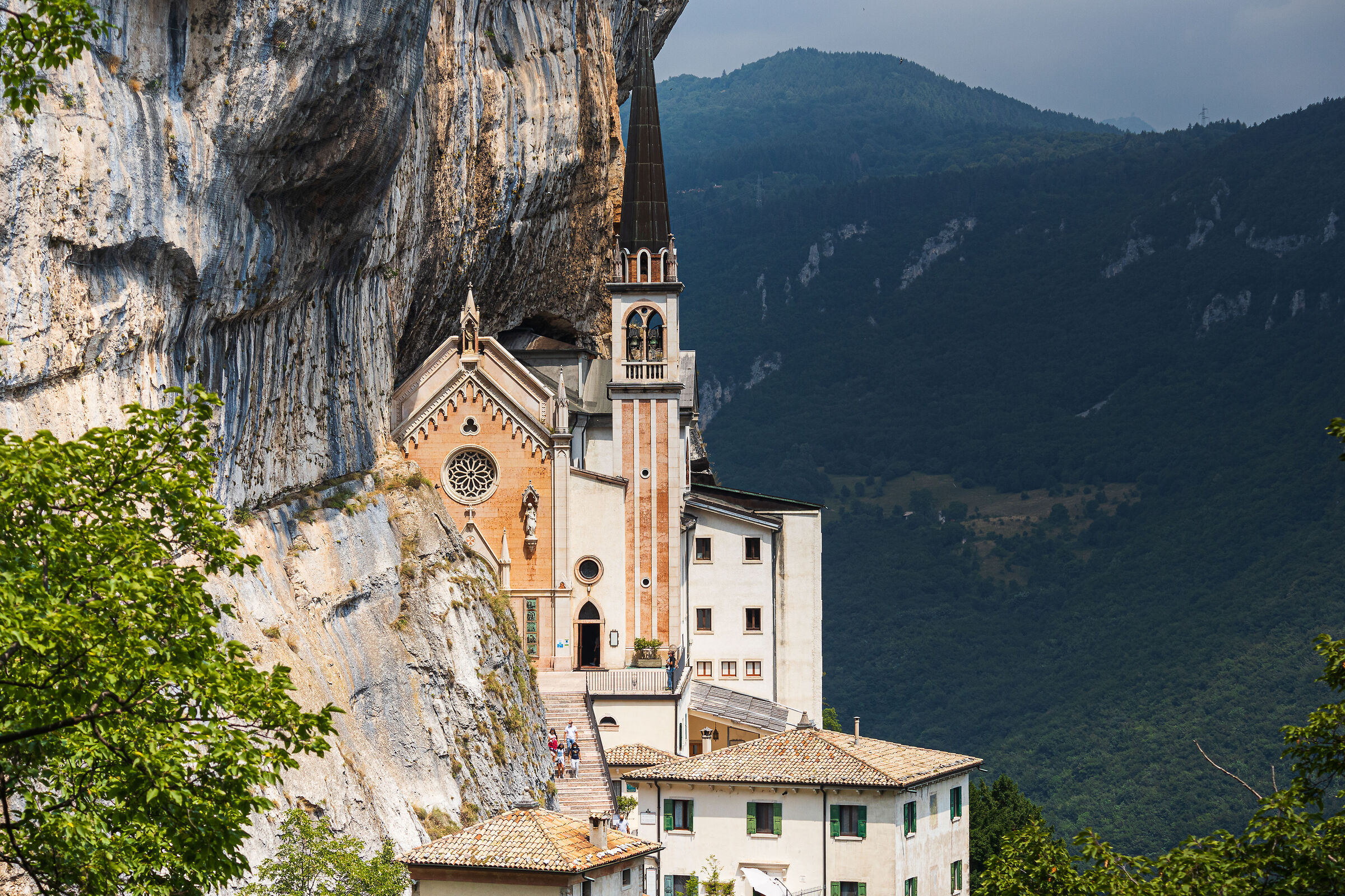 Vista totale Madonna della Corona