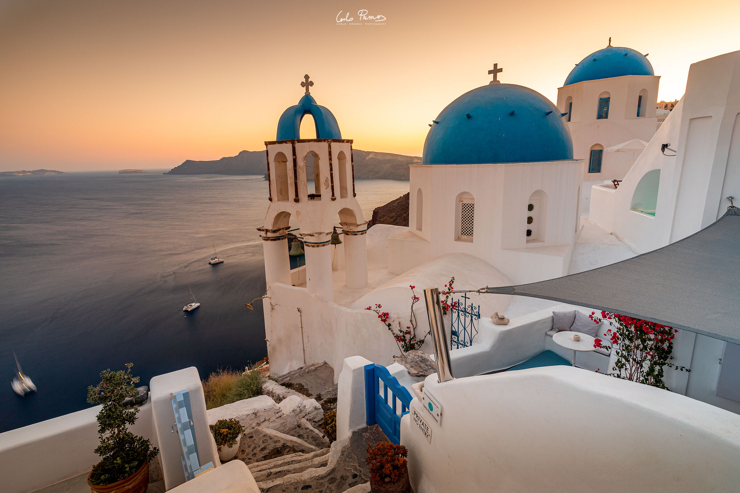 The three blue churches of Oia