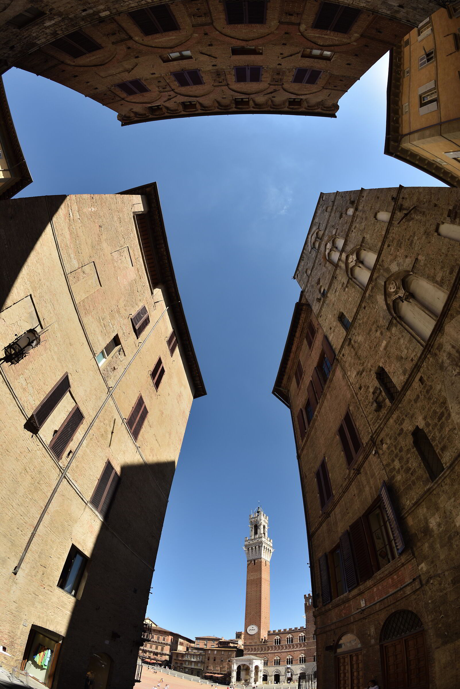 I palazzi e la Torre