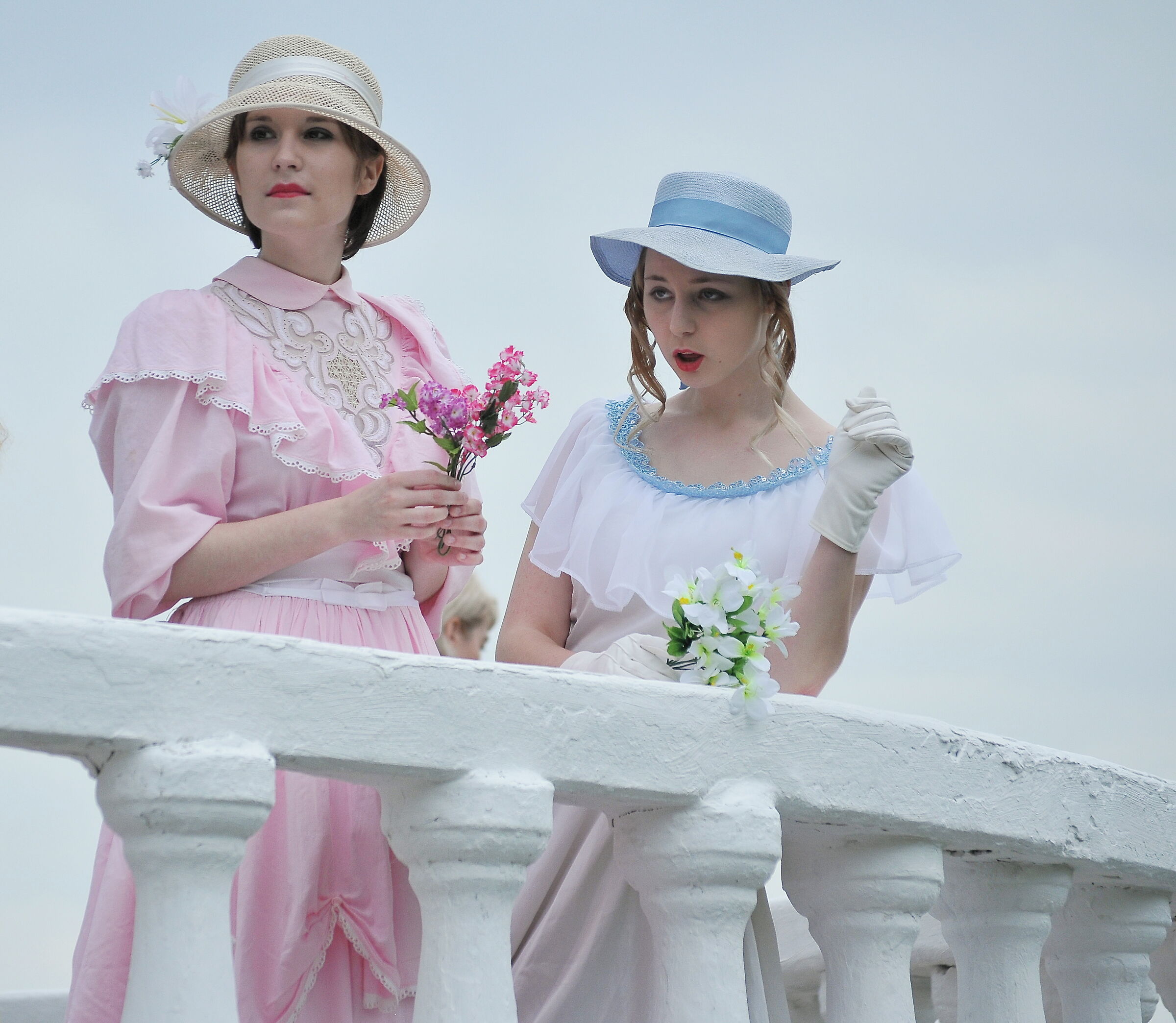 "Look!..What's going on..."