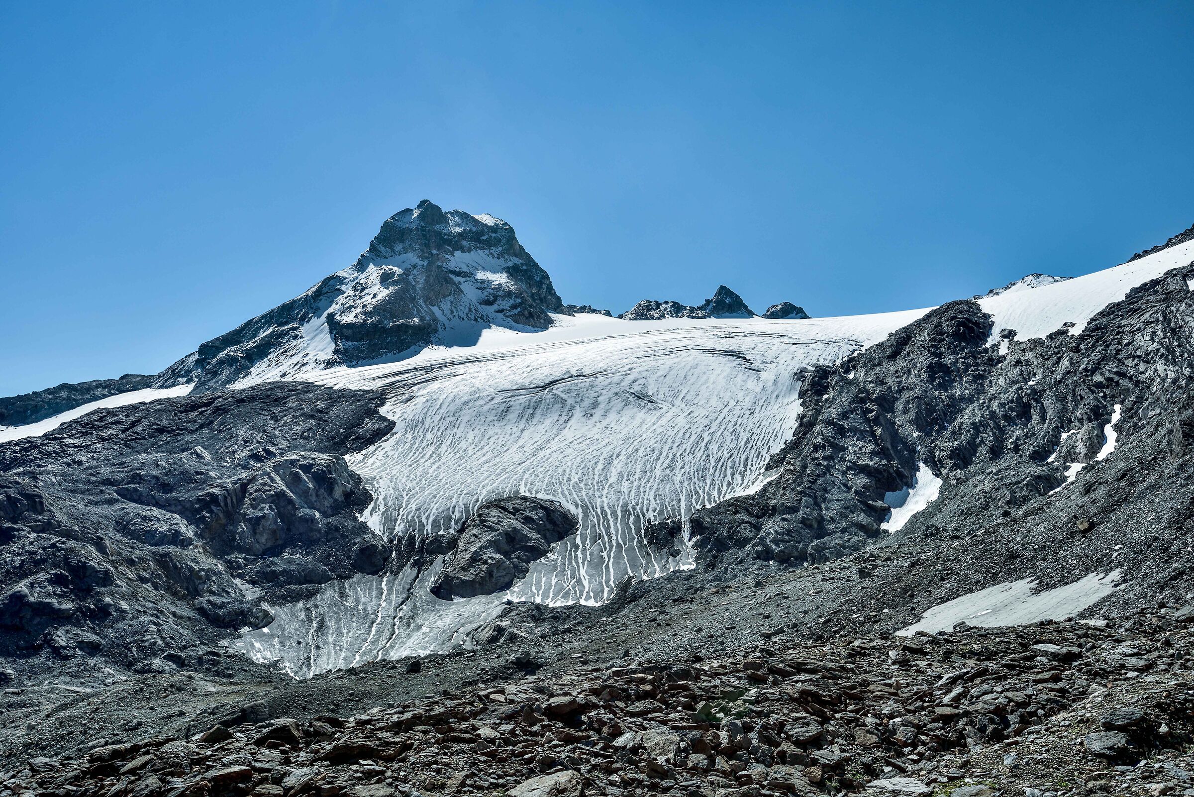 Val di Rhemes - la Granta Parei 3387m e quello che