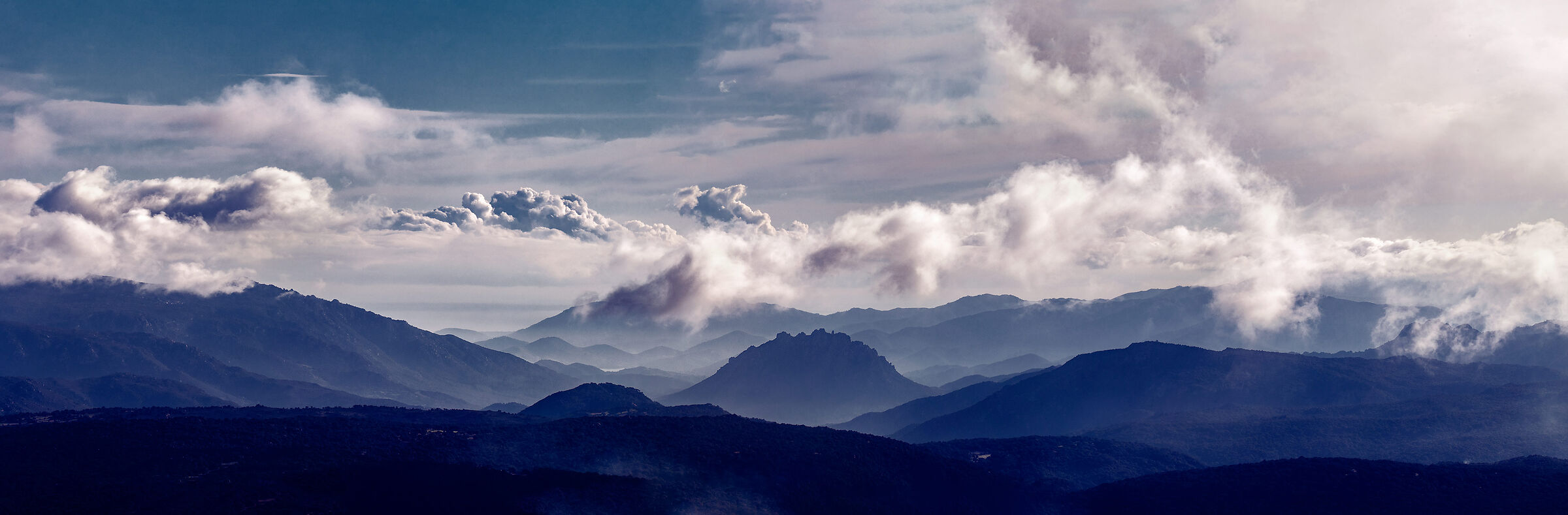 IT'S EVENING IN THE MOUNTAINS OF GALLURA