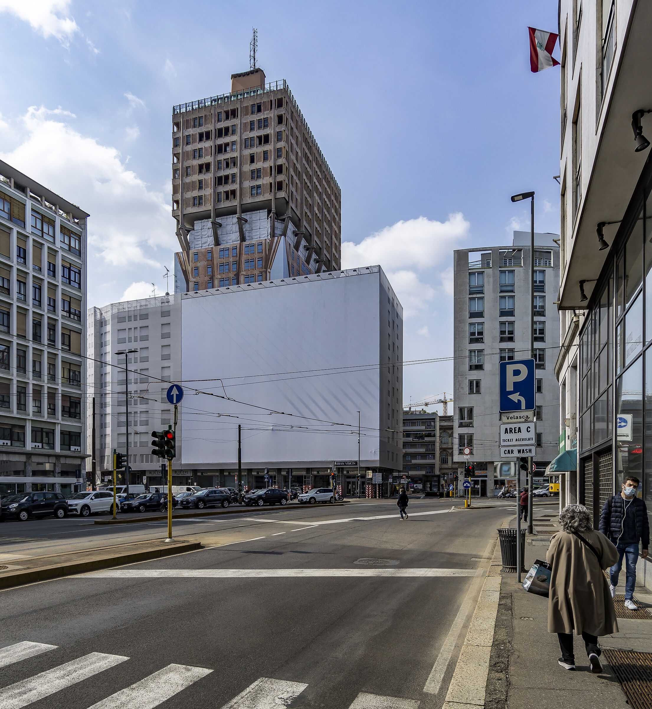 Restoration of the Velasca Tower - Monday 19/04/2021 11:10