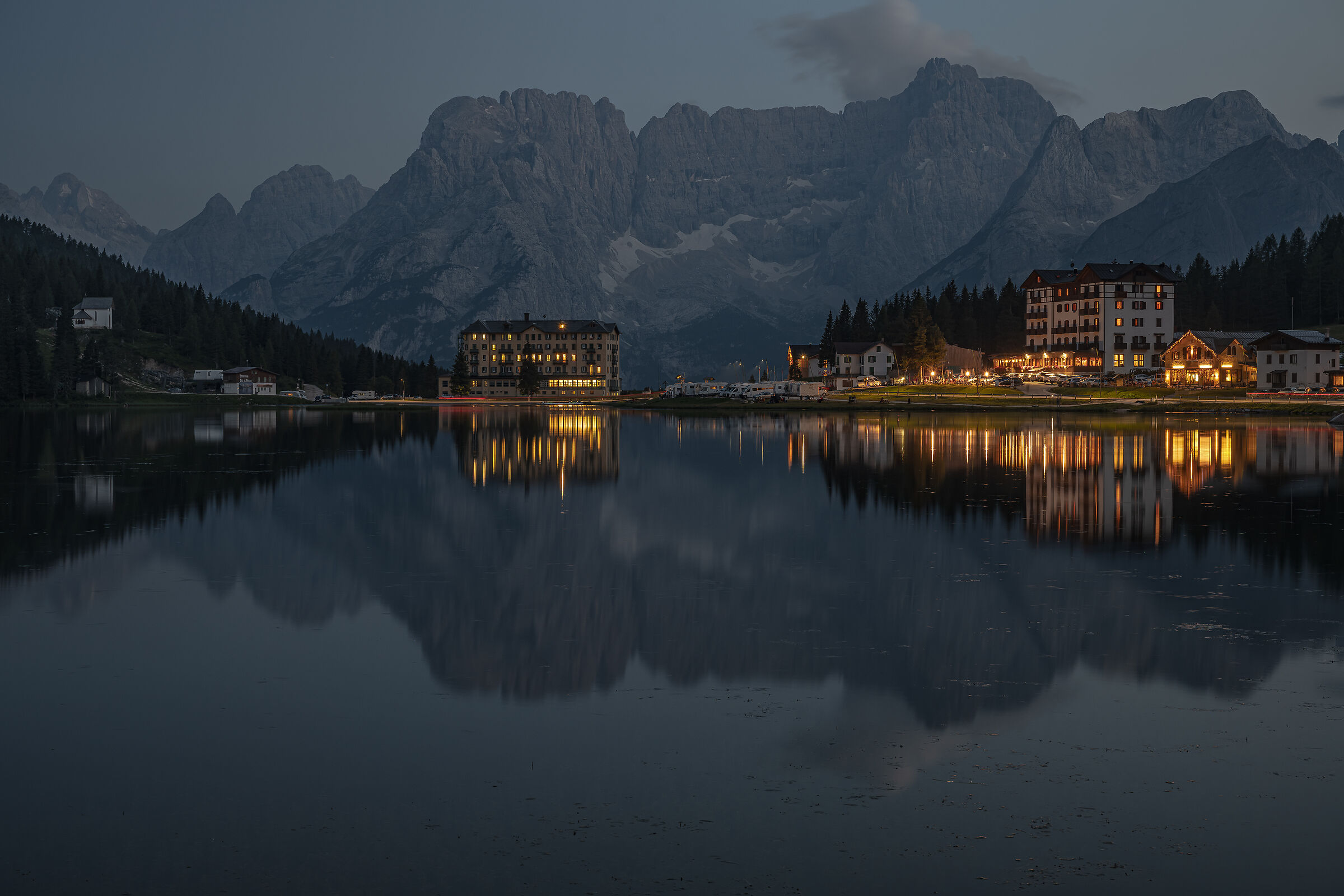 Si accendono le luci