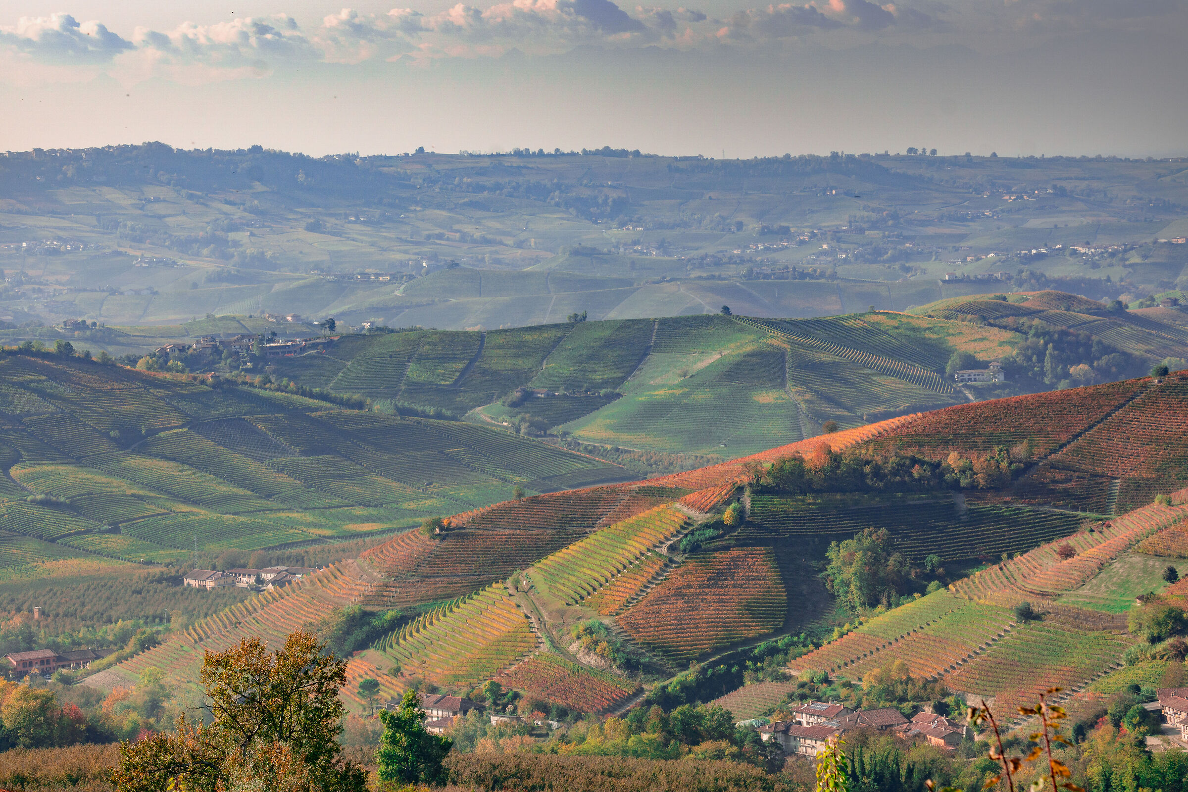 Panorama con nuvole - Langhe