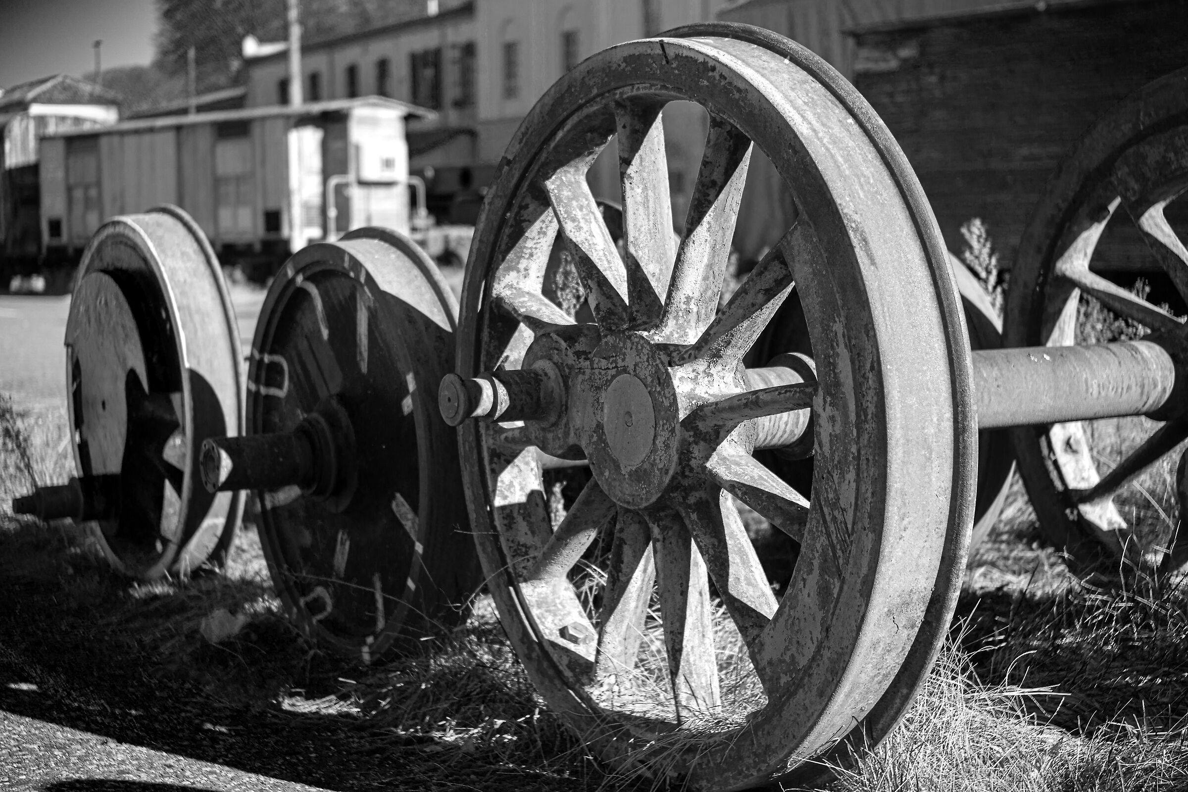 Ruota di treno in B/N