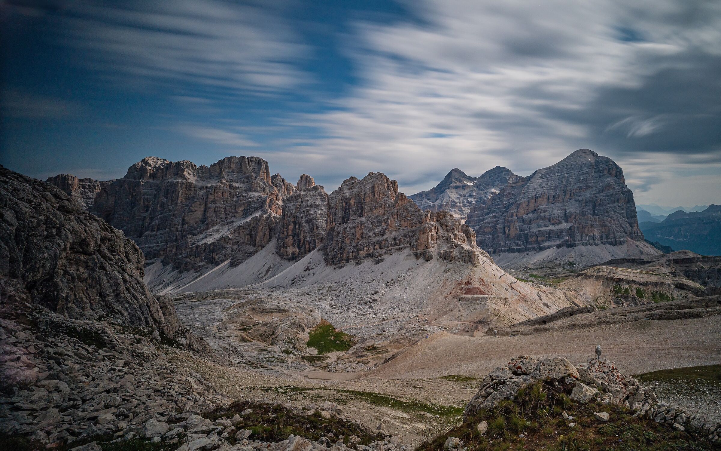 Toccare il cielo con un dito