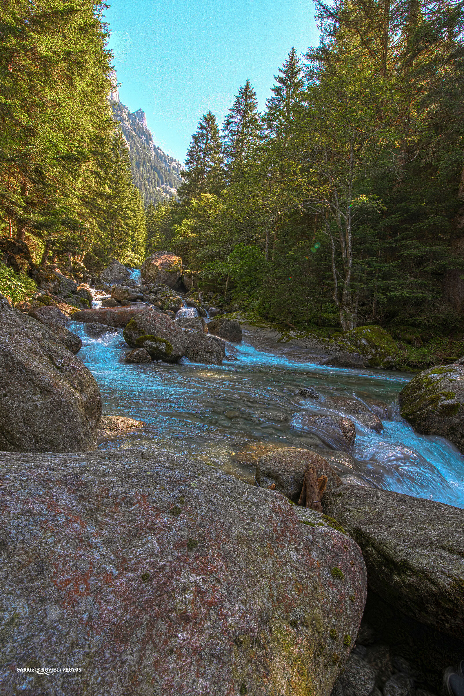 stream in Val di Mello