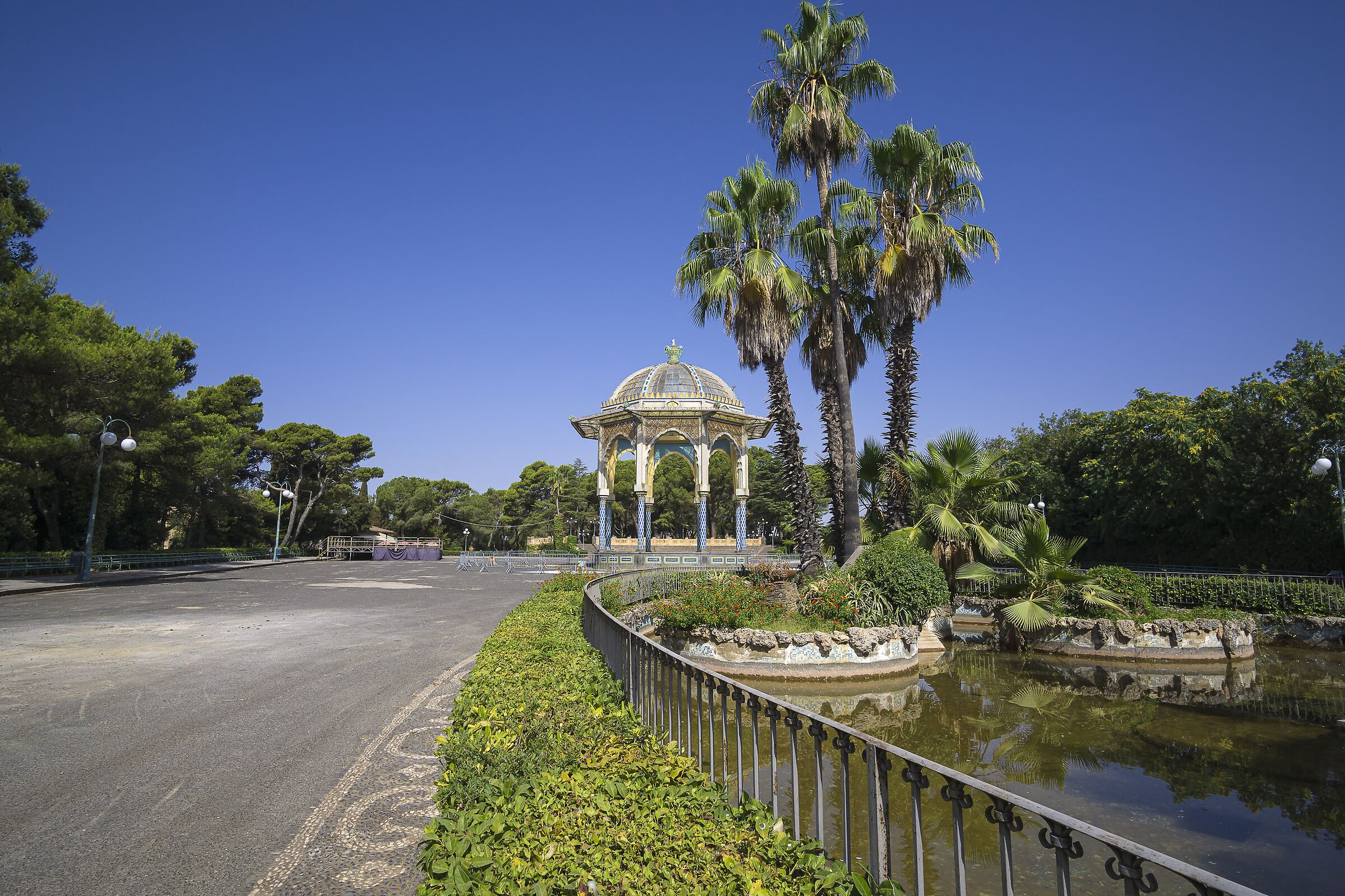 Caltagirone municipal villa
