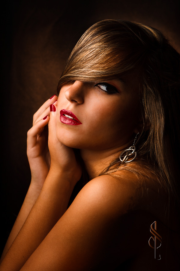 Clear - a test of high-end retouch