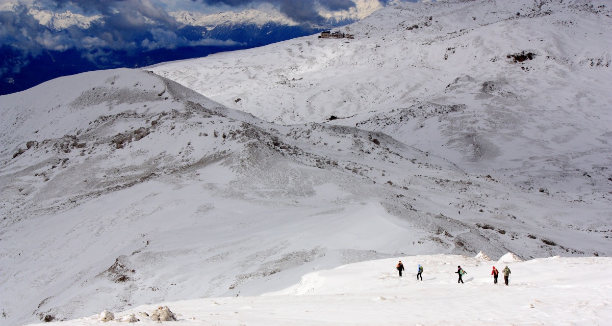 Small dots in the snow