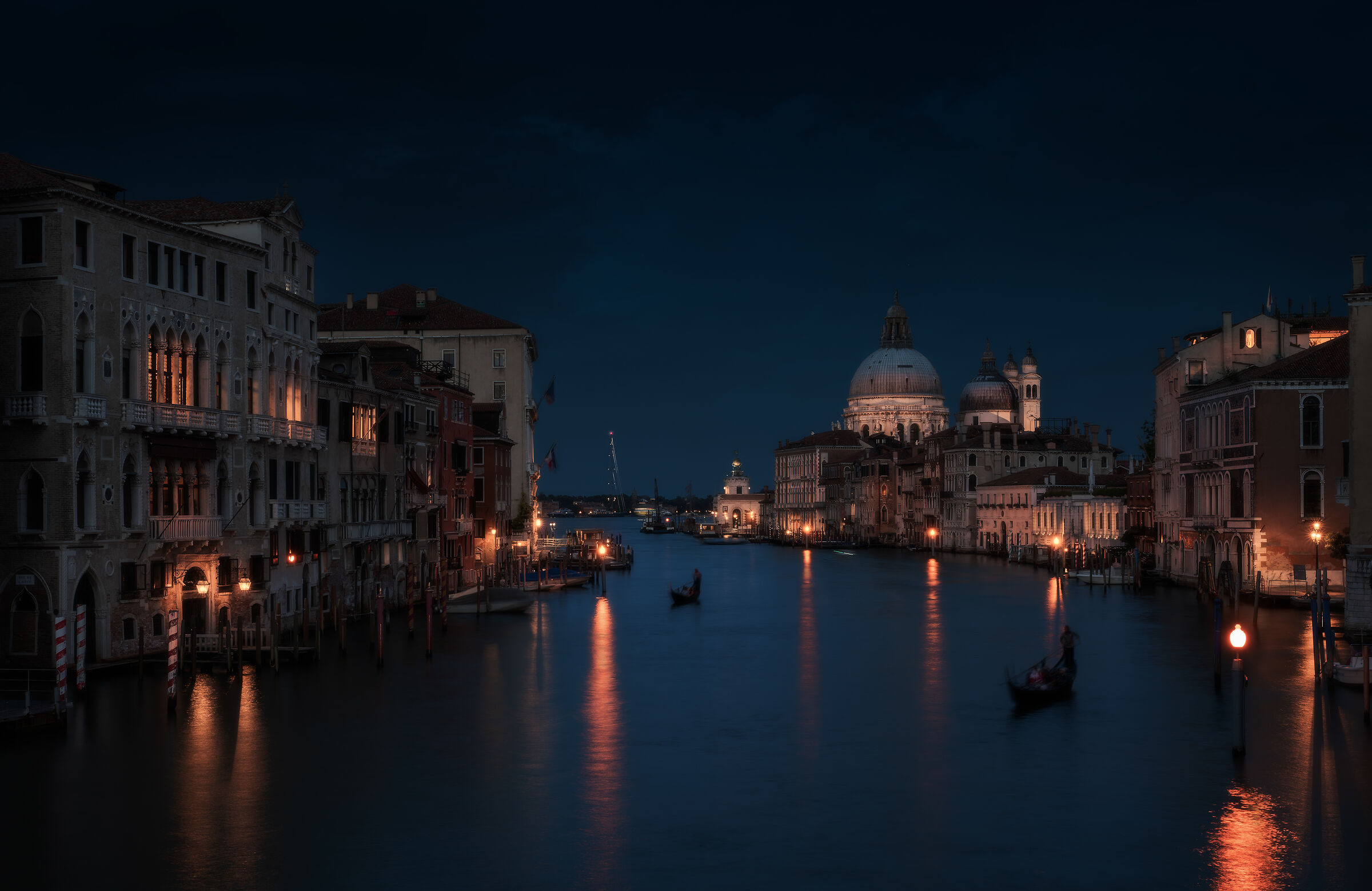 Ponte Accademia by night...
