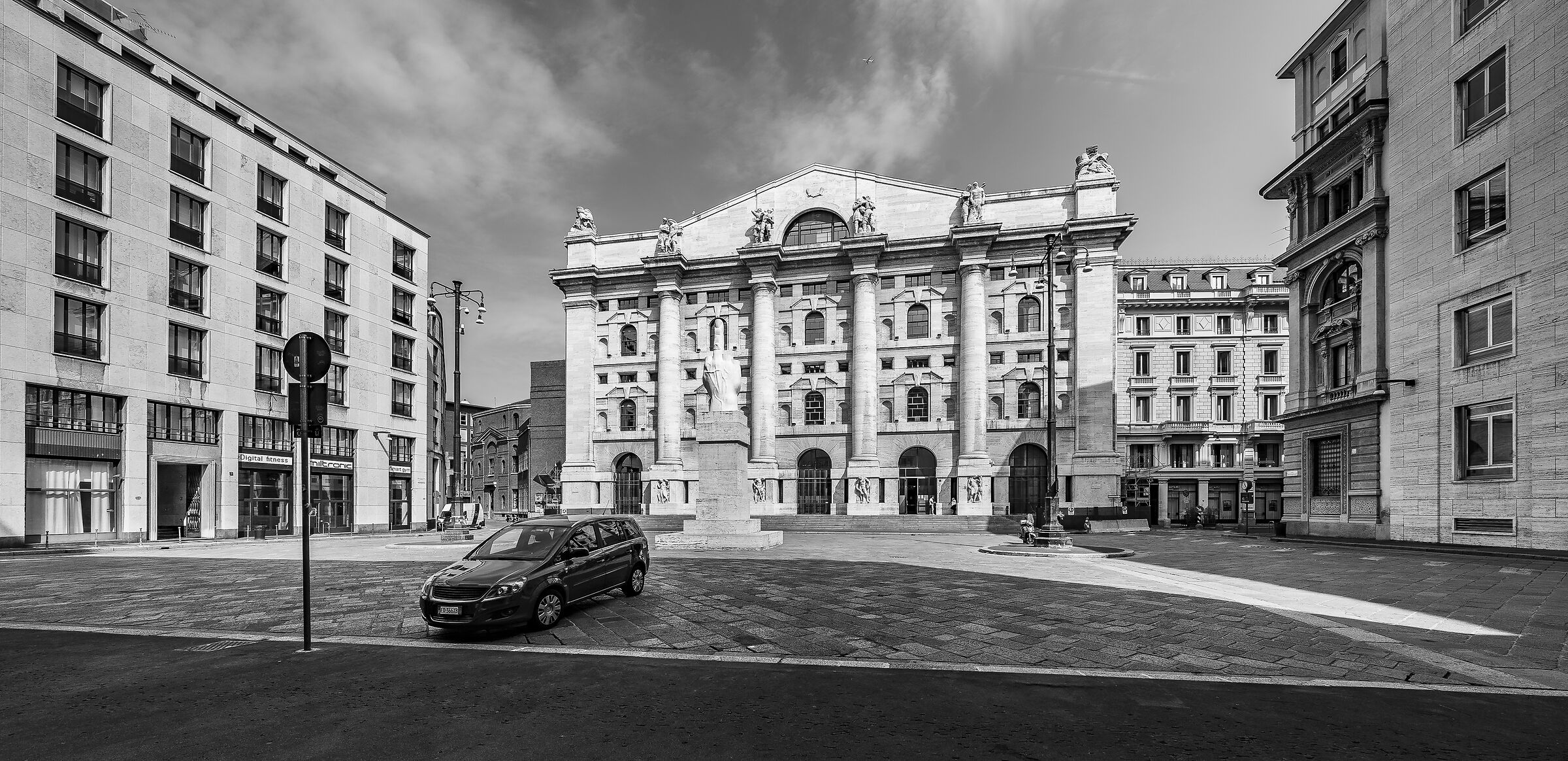 Piazza deglli Business