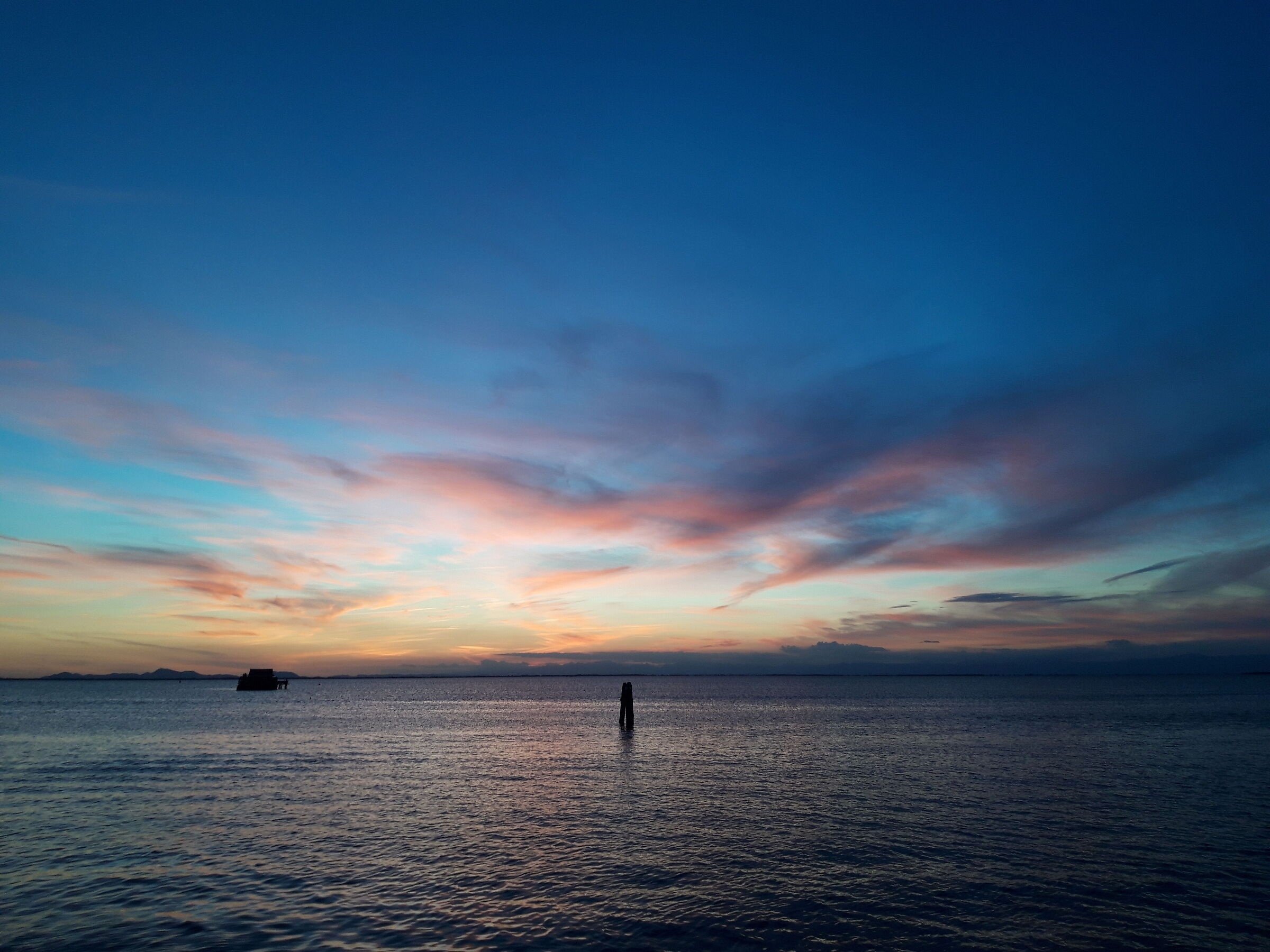 Tramonto azzurro a Pellestrina