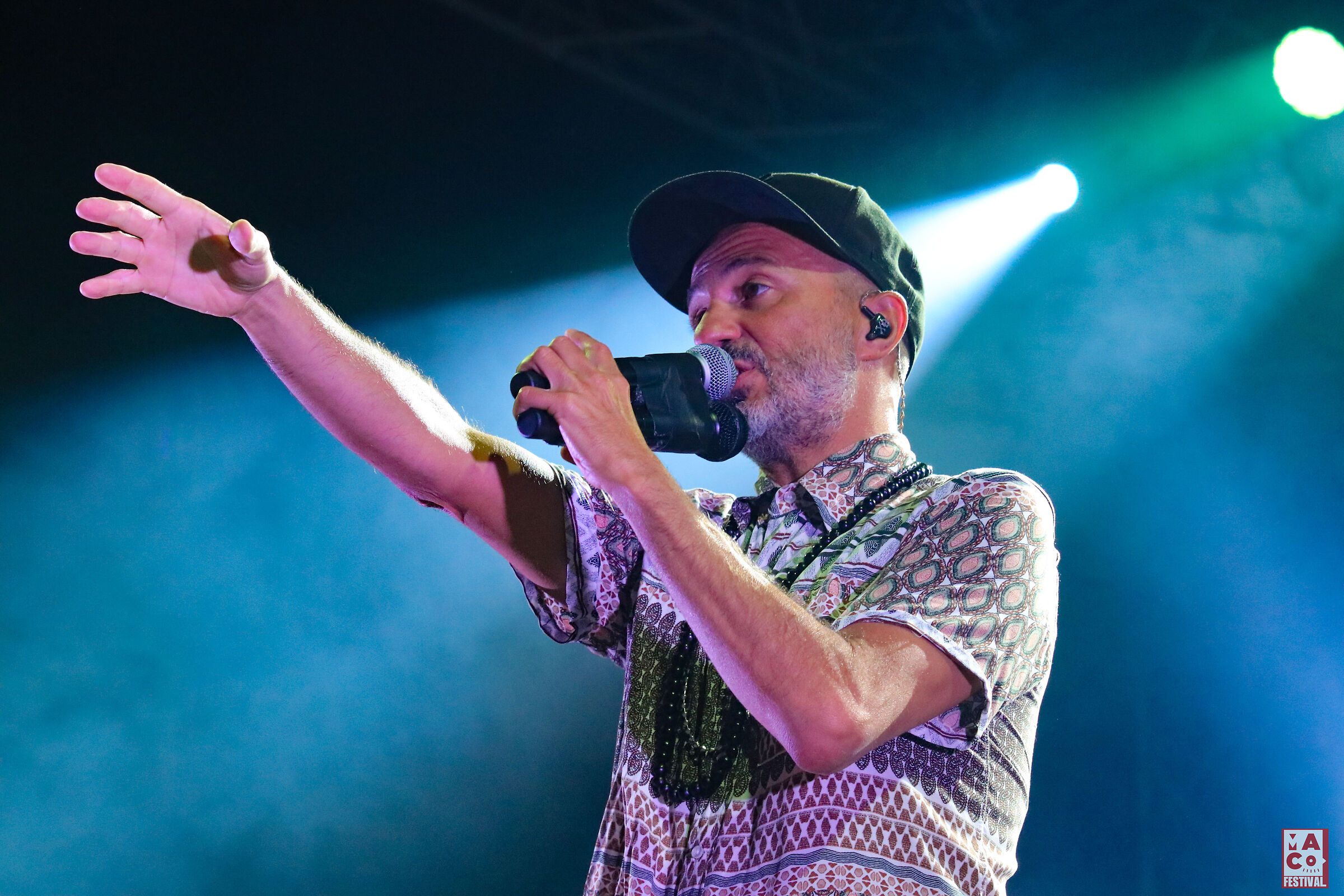 21_08Sub - Clouds Arena