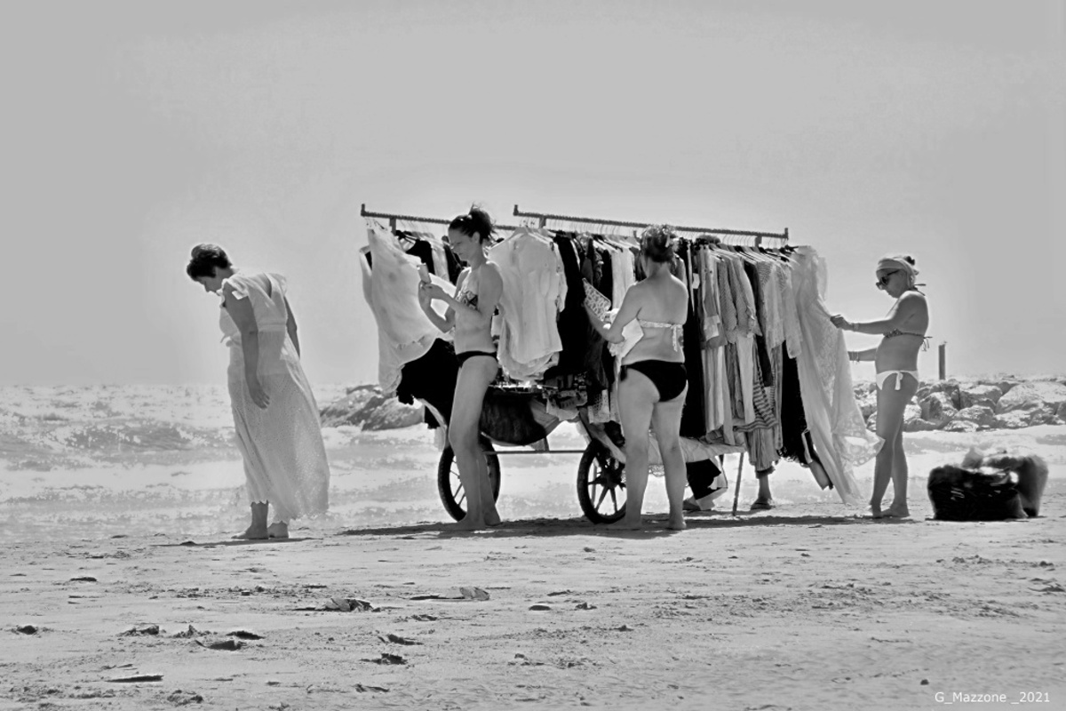 Mercatino sulla spiaggia_2