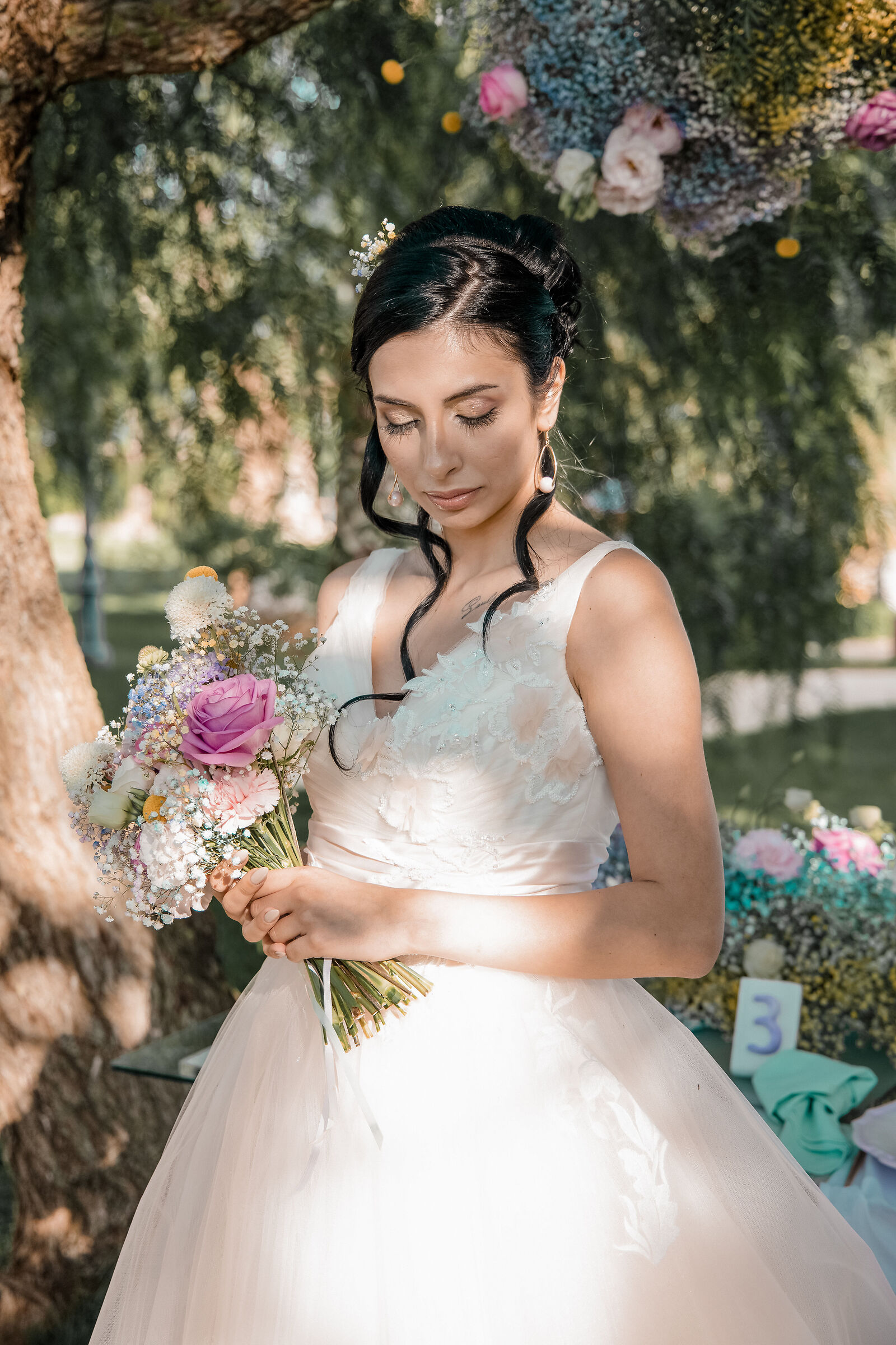 Bride of flowers