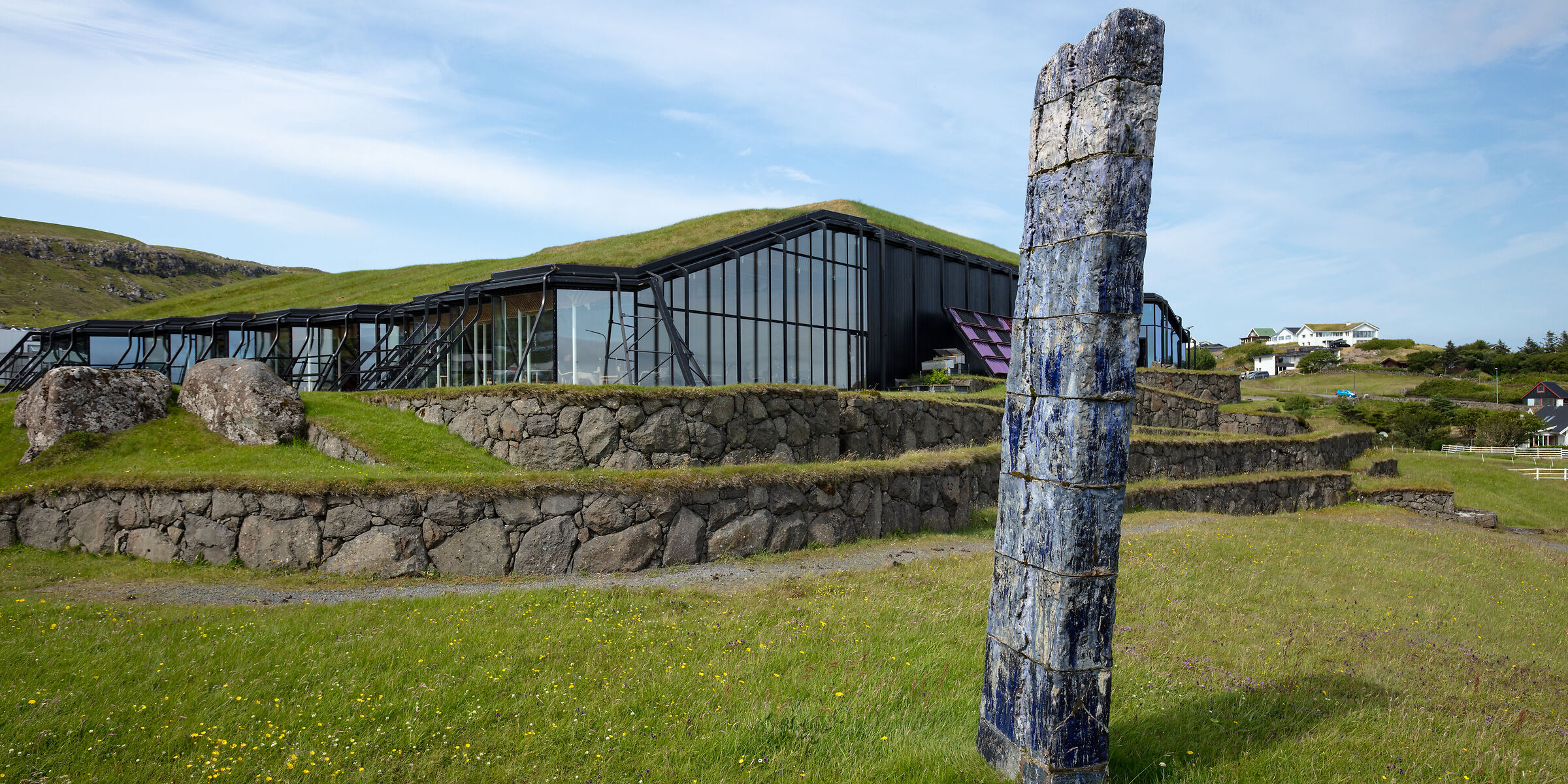 Exploring the FarOe