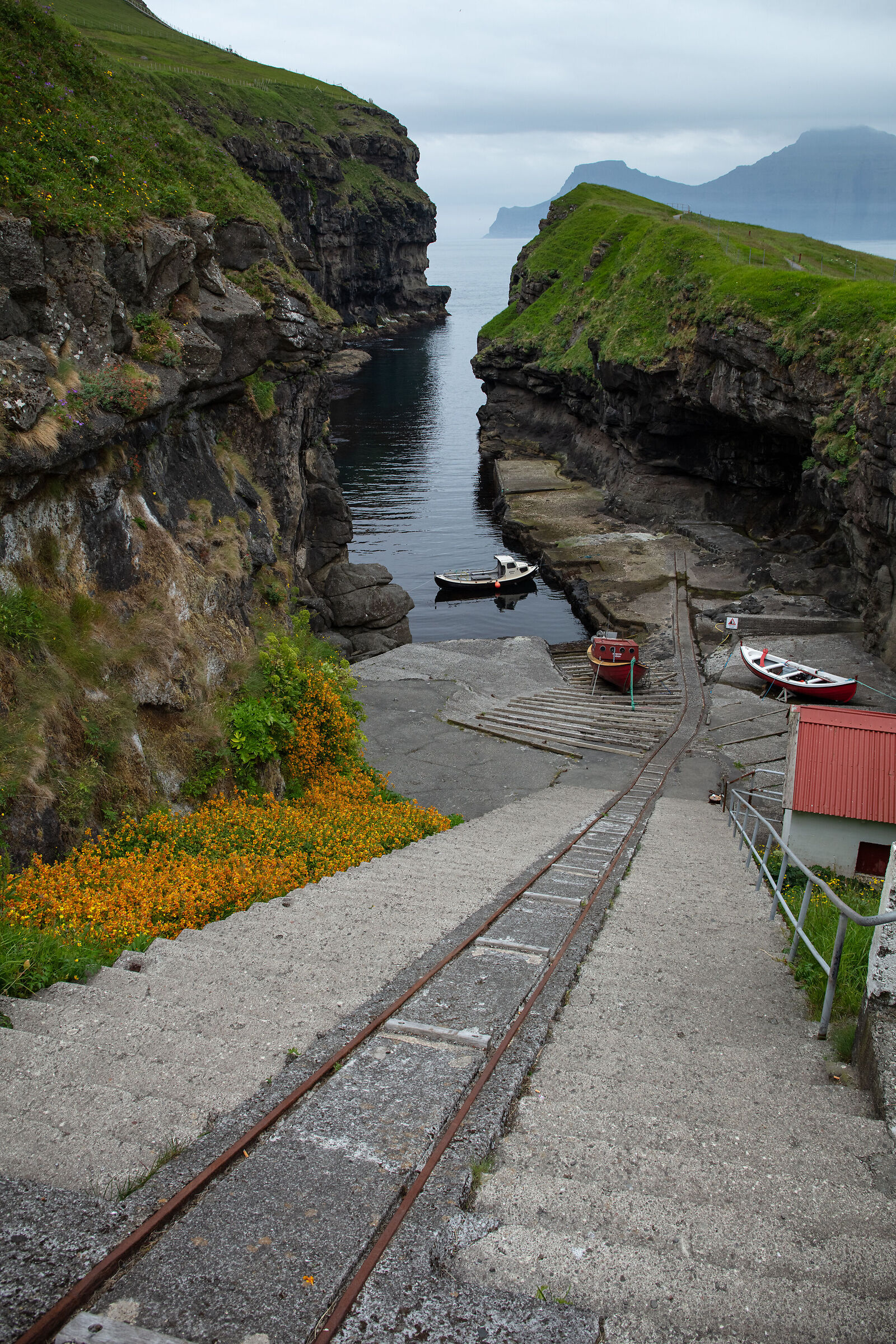 Exploring the FarOe