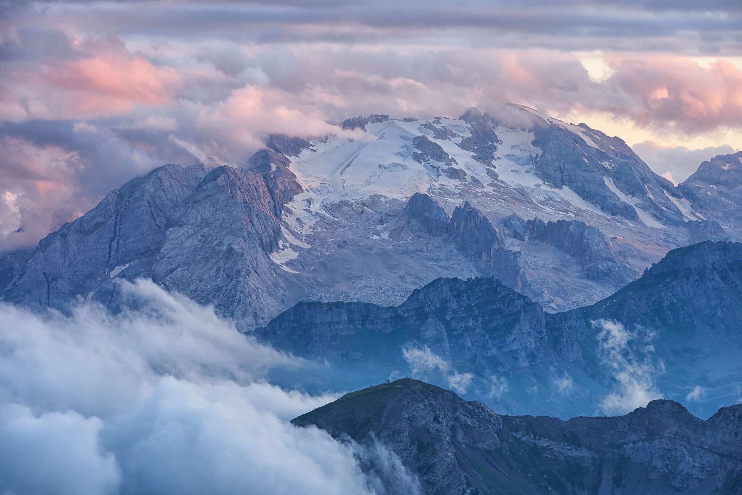 Marmolada al Tramonto dal Lagazuoi
