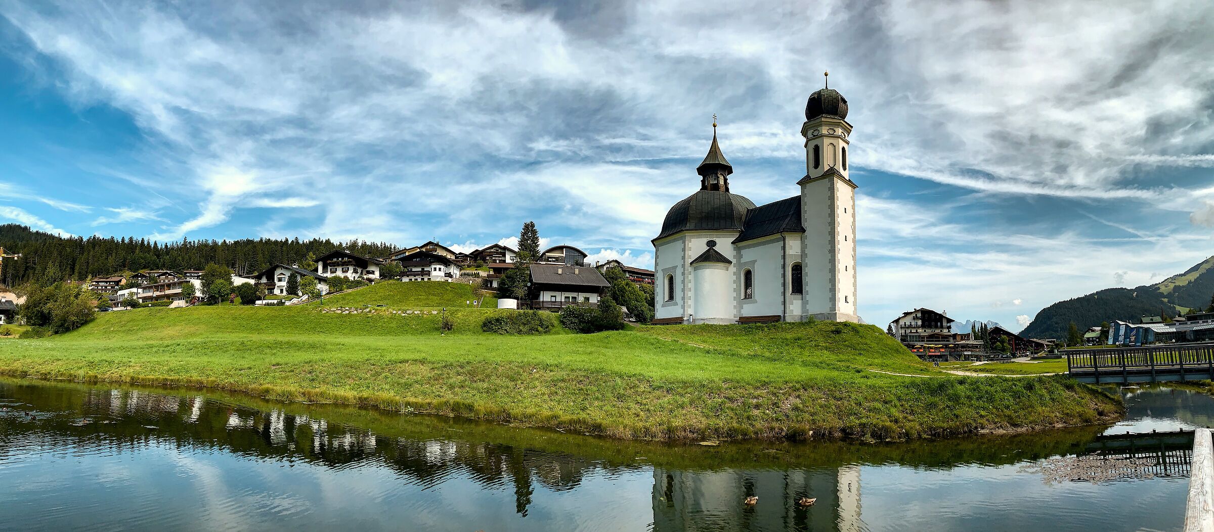 panoramica della cappella di Seefeld -Austria