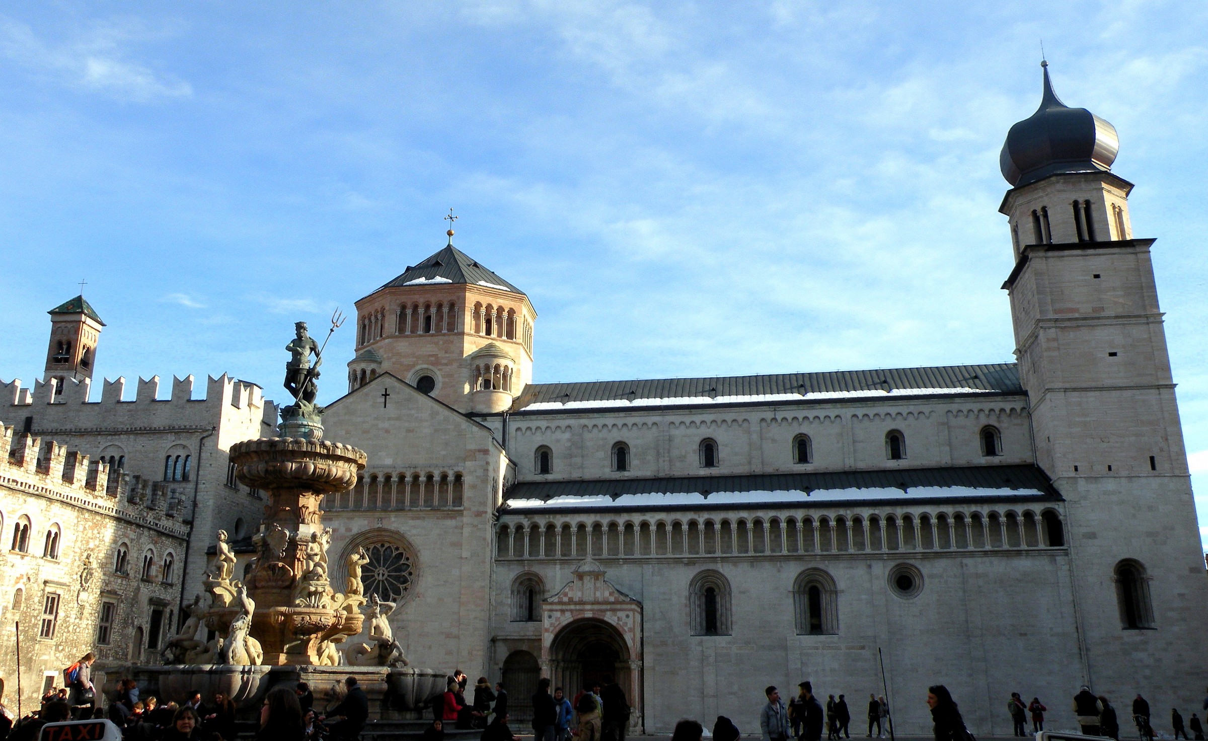Dome and Fountain of Neptune - Trento -