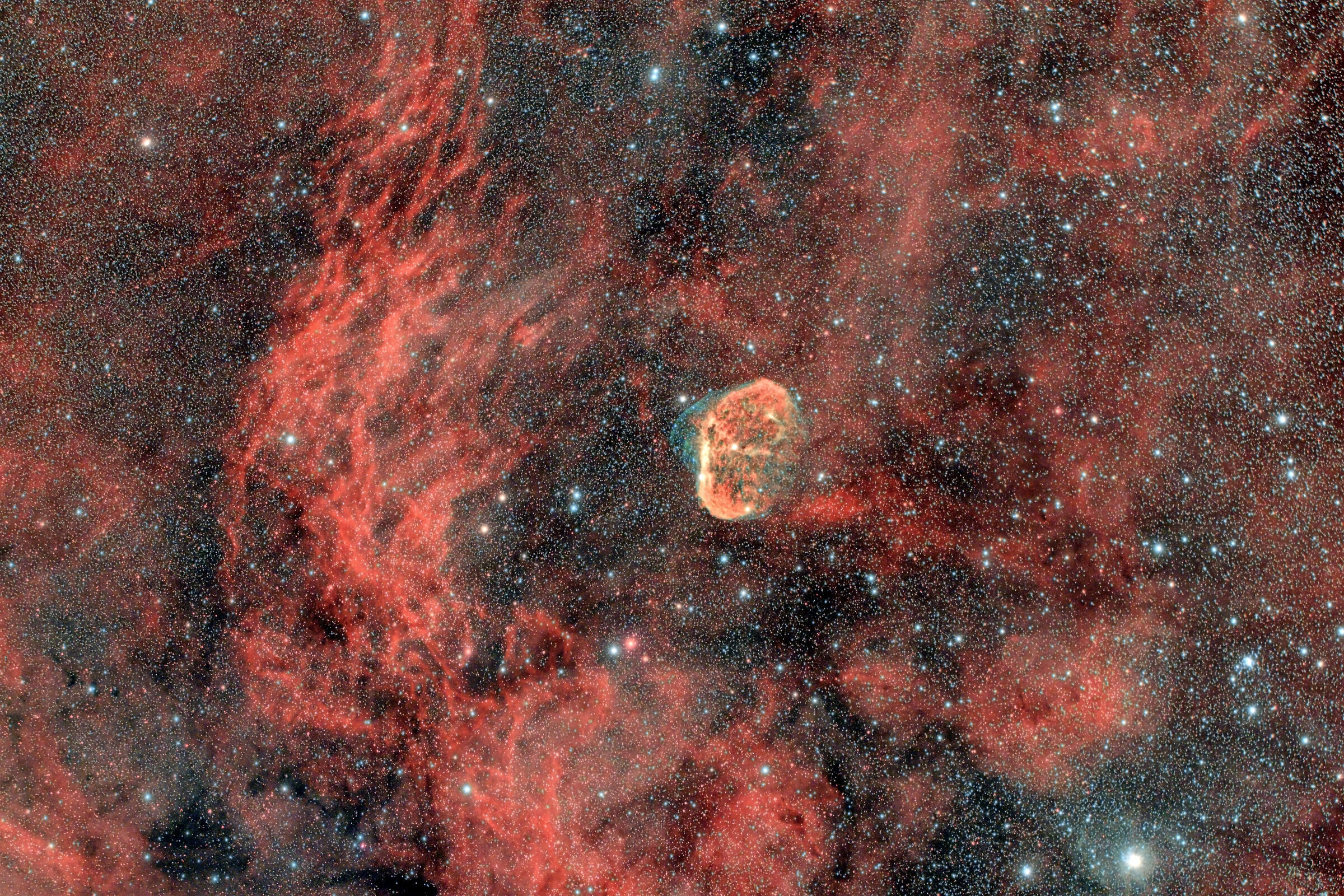 Crescent Nebula