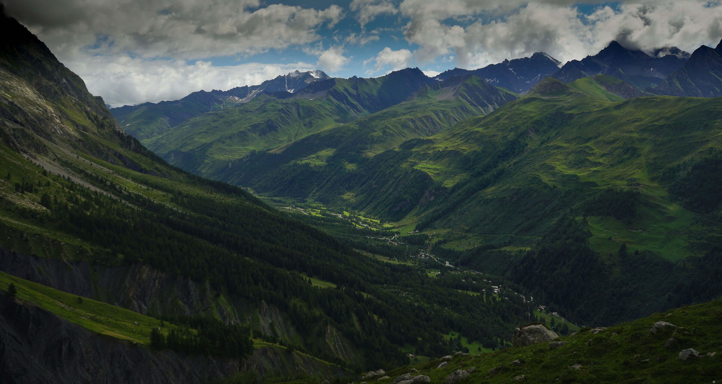 Panoramica dai 2173 mt.di Pavillon
