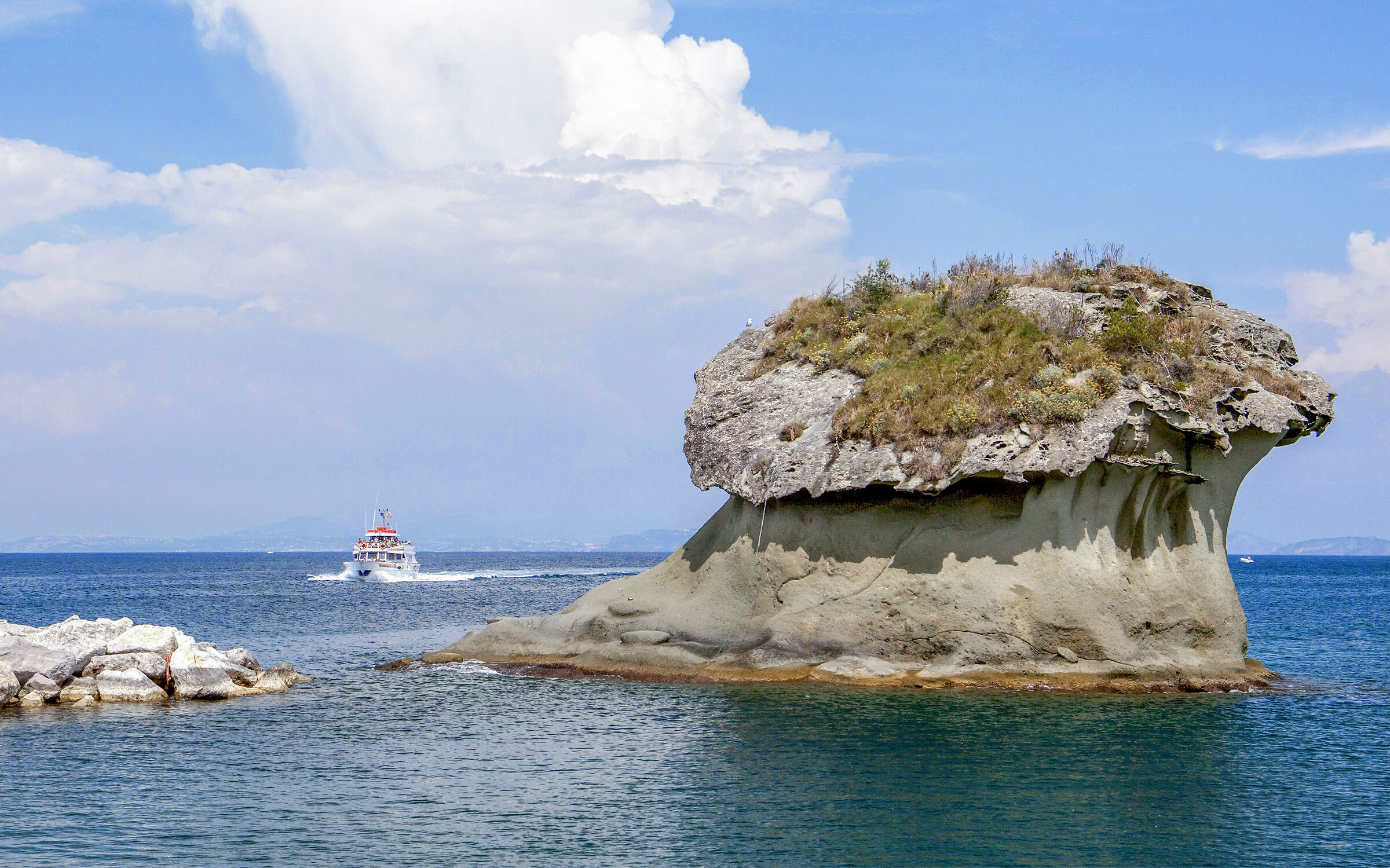Il simbolo di Lacco Ameno  Ischia