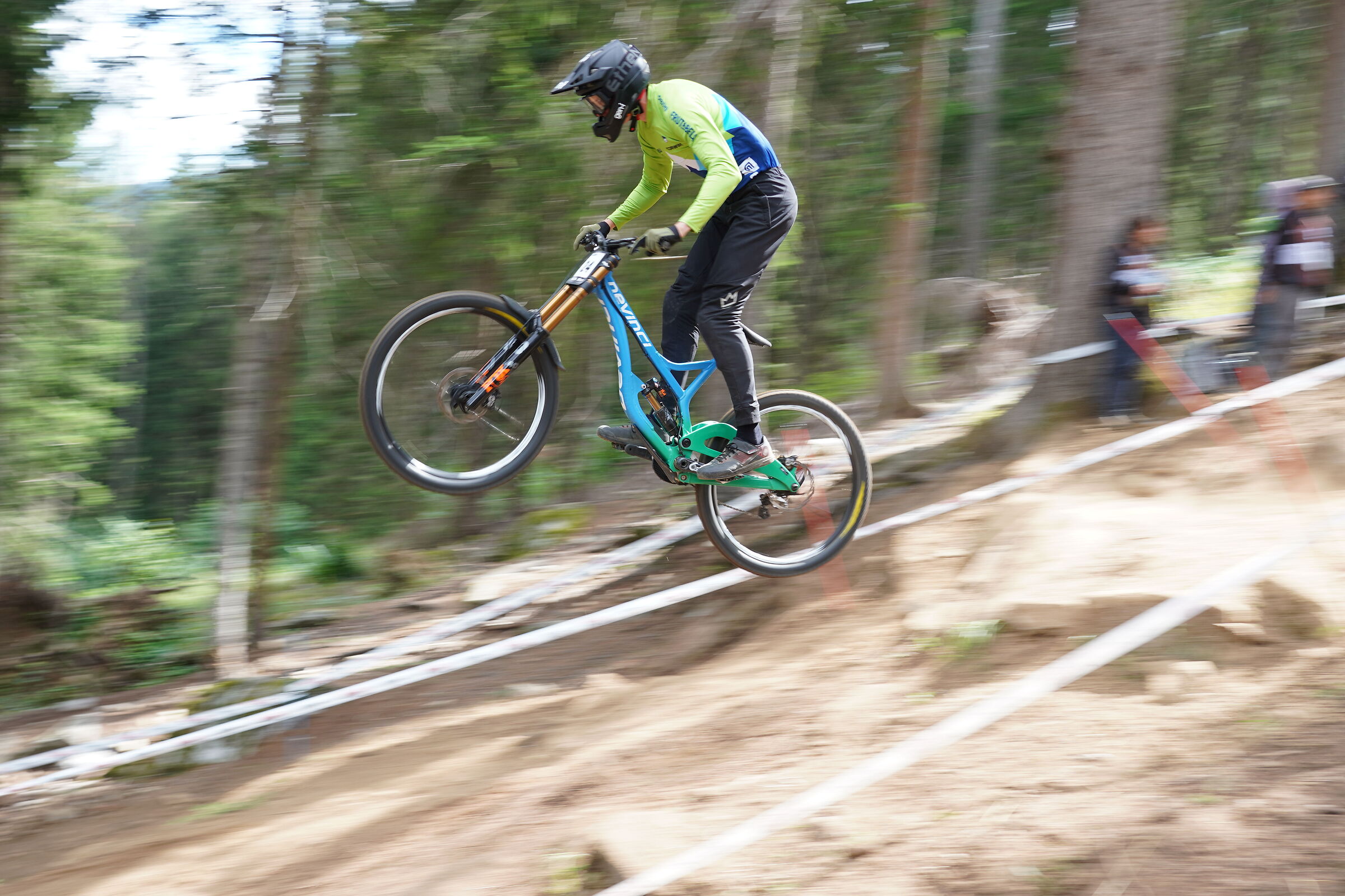 Panning Photo WC DHI 2021